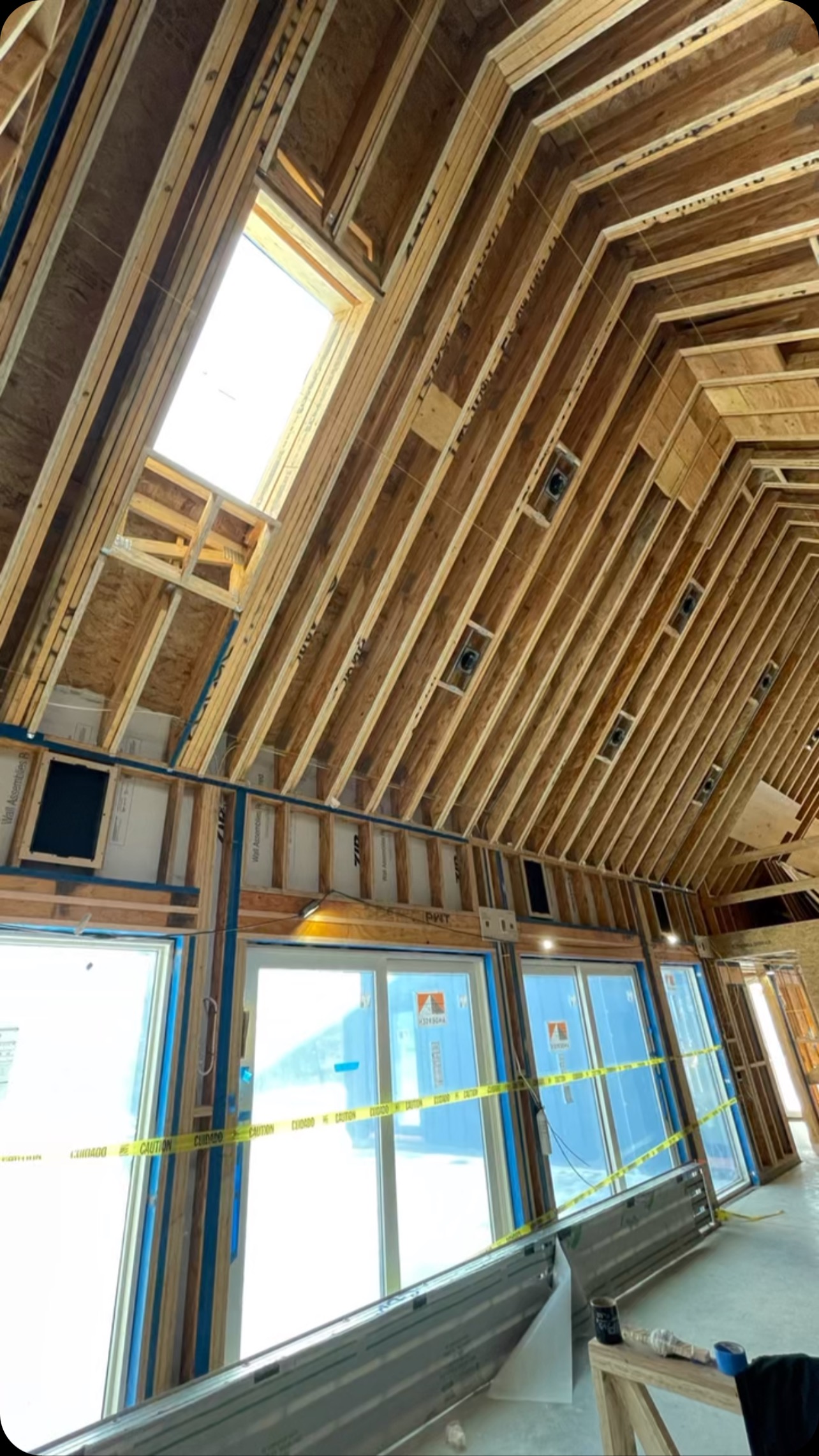 Checking in on our interior electrical and automation progress! ⚡️ We’ve installed adjustable downlights from @dmflighting and seamlessly integrated plastered-in speakers from @sonancebeyondsound —bringing both form and function to the space.
Loving how the details are coming together in this build! We can’t wait to see this stunning white oak wood ceiling illuminated with some of the best lighting options out there.
Huge shoutout to @speck_electric for their precision and craftsmanship—this level of detail makes all the difference. Stay tuned for more updates!
Electrical work - @speck_electric
Speakers- @sonancebeyondsound
Lighting- @dmflighting
#EchelonBuilders #HomeTheater #MinimalistDesign #LuxuryLiving #LuxuryHomes #CustomDetails #Sonance #Dmf
—
#architecture #home #builder #interior #luxury #construction #massachusetts #bostonma #siteprotection #cleanjobsite #handmade #gobuild #customhome #plumbing #electrical #radiantheat #lutron #control4 #homeworks