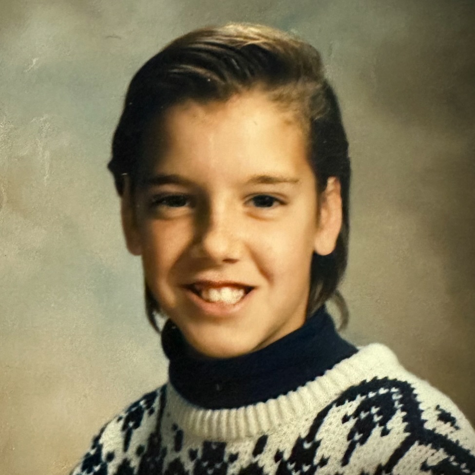 Ever wonder what your childhood dreams can teach you? 🤔
As a kid, I always dreamed of helping people, especially those who really needed it.
I remember looking up to the older kids who stood up for the little guys. I never understood why a lot of my friends thought the older “bullies” were the cool ones!
But like many, I had no clue what I wanted to do career-wise, even while in university.
I found my way into Biology because the Sciences were interesting to me. And because I thought the Science pathway would mean “success”.
Back then, I believed success was more about the money.
I still believe financial stability is hugely important. But I now think success is more about leading a fulfilling life.
Looking back, I realize my childhood dreams were quietly guiding me all along.
My path eventually led to a first career as a teacher. This gave me a solid foundation in supporting and guiding others.
Turns out, those skills translated perfectly into my work now as a Realtor! Skills that now allow me to help people navigate one of life’s biggest decisions. Skills I use to help them find their perfect home. 🏡
Did you have a childhood dream that shaped your path too? I’d love to hear about it! Send me a message and let’s swap stories.