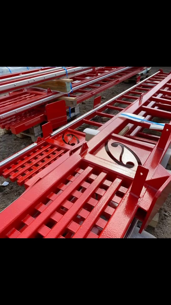 Throwback to October ‘24 when @whakarewarewa Māori Village opened its new performance and dining hall. Commissioned by our client @baytex_marquees we provided all the steel framing work for this structure. It’s one of Baytex’s newest custom designed and built permanent fabric buildings. Special features include an acoustic ceiling membrane that works incredibly to moderate the temperature in the space as well as the sound from performing rōpū. 📸 kindly shared by Baytex. #mountmetalcraft #engineering #fabrication #steel