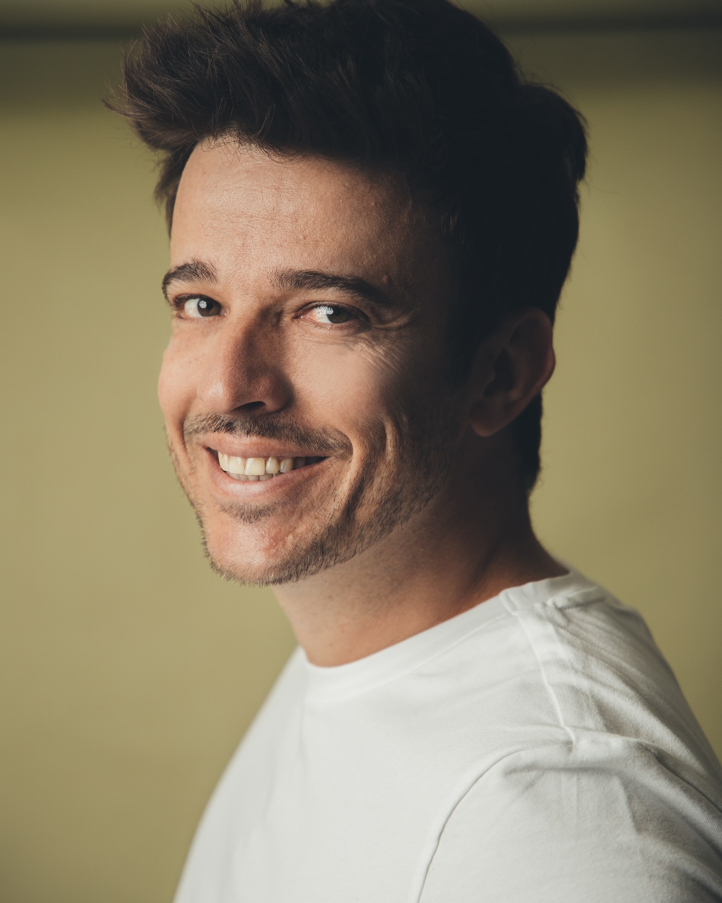 Vamos 🇲🇽🇧🇷
.
📸 @javierboggianoph
#ator #actor #brasil #mexico #photo #cinema #tv #television #televisao #serie #streaming #teatro #theatre #cultura #casting #elenco #testedeelenco #producaodeelenco #job #art #arte #cultura #gusmoura #gustavomouraator #atorbrasileiro