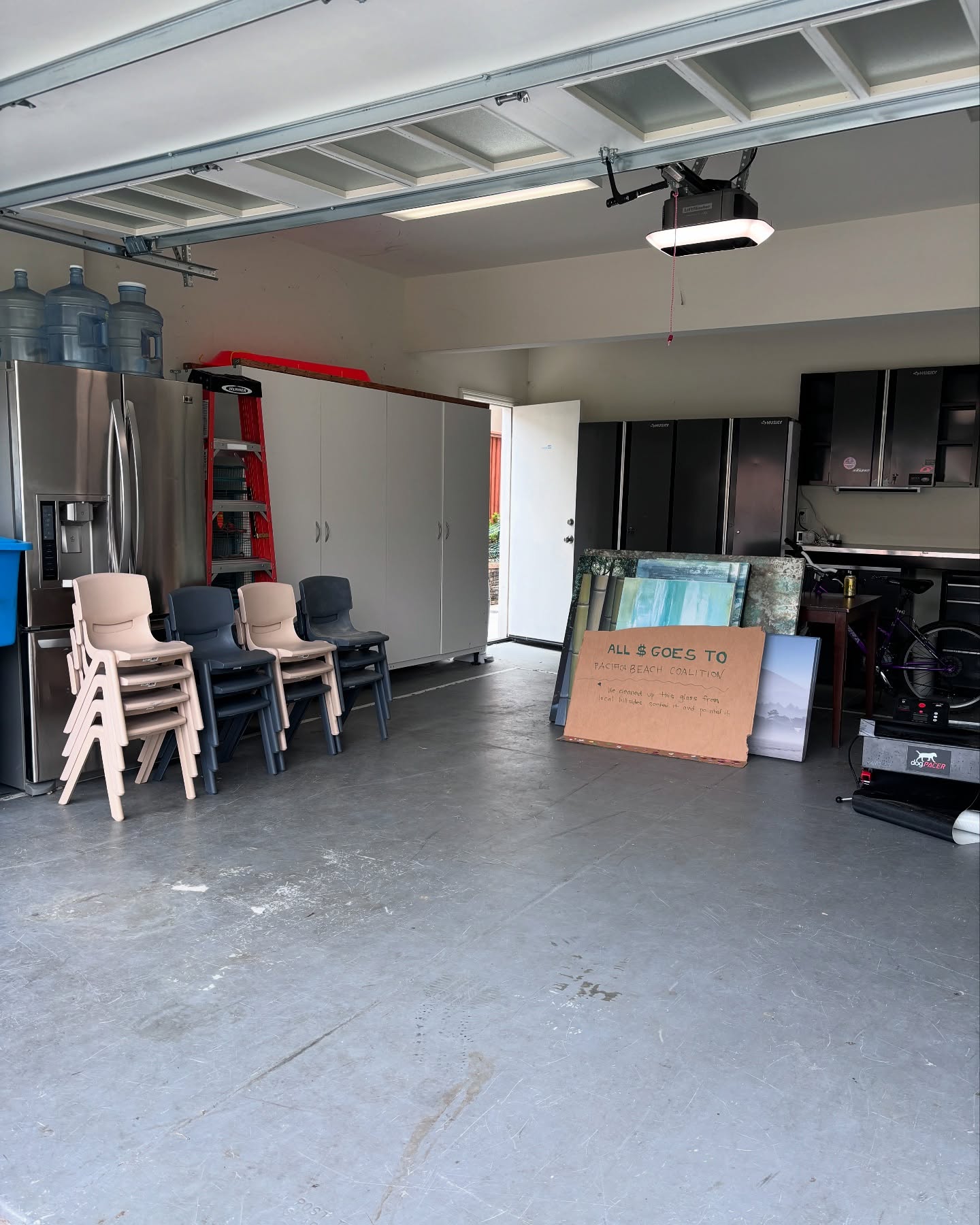 Your garage should work for you, not stress you out! 🚗📦
Busy professionals don’t have time to dig through piles of forgotten stuff. That’s where I come in! I help you declutter, you decide what stays, and I create an organized system so you can easily find what you need — without the overwhelm.
✅ No more searching for tools or seasonal items
✅ Clear out what you don’t need or forgot about
✅ A functional, stress-free space that saves you time
Ready to reclaim your garage? DM me and let’s get started! 💪✨
Thank you @nixxitjunk for hauling away donations and extras.
.
.
.
.
.
#GarageDeclutter #BusyButOrganized #SaveTime #DeclutterYourLife #GarageOrganization #CloudyToClear #OrganizedHome #ProfessionalOrganizer