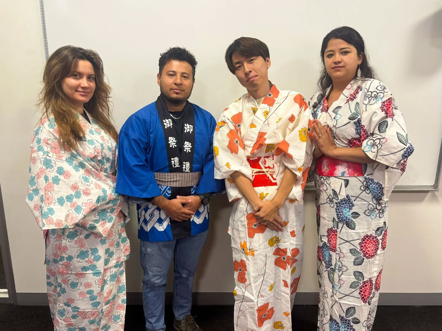 Look at our IELTS students after their presentation - dressed in stunning kimonos! 🌸✨
We love celebrating different cultures and sharing them with our classmates! 🎉
If you're studying at UE, let us know where you're from! Leave a comment below so others can say hi and follow you - let's make new friends! ☺️🌏
#IELTS #Presentation #Speaking #SpeakingPractice #Culture #EnglishCourse #EnglishLearning #ClassActivity #Melbourne #Australia #UniversalEnglish #UniversalLearningGroup