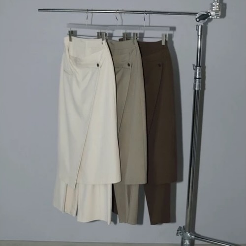95% Cotton 5%SP
illusion two-piece skirt-pants