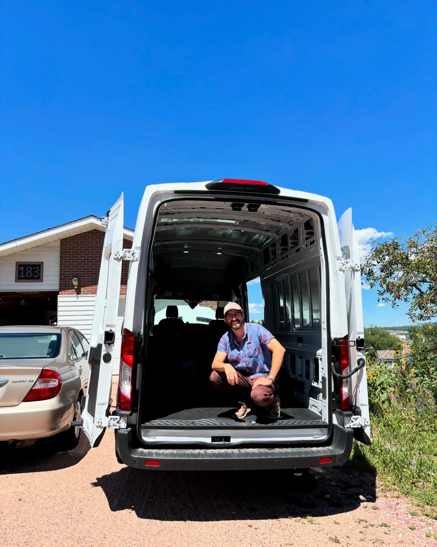 This van has been such a game changer! My productivity has jumped through the roof and as it turns out, one of my favorite pastimes is building custom storage shelves to increase efficiency. Less time organizing means more time on the job. That means getting more done 💪 My new favorite addition is the magic hot food box! #carpentry #van #workvan #customcarpentry #cabinetry #renovation #electricvehicle