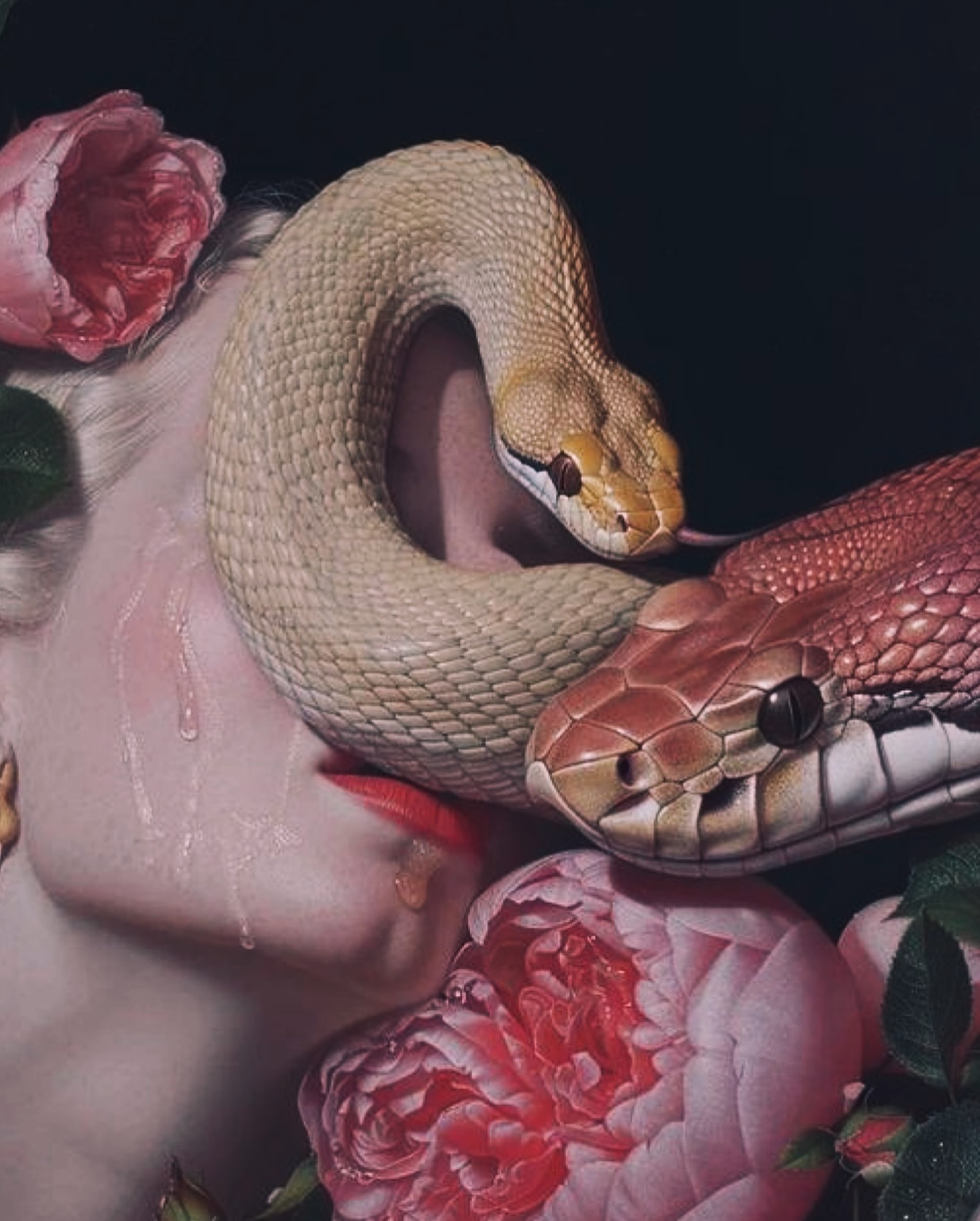 If our new scent Milky Rose was a vibe this would be it… A delicate blend of floral and sweet cream is romantically divine. Check it out for yourself. 📸 Artist not found #sweetrose #pinkflower #romantica #artifacktapothecary #rosebath #florallust