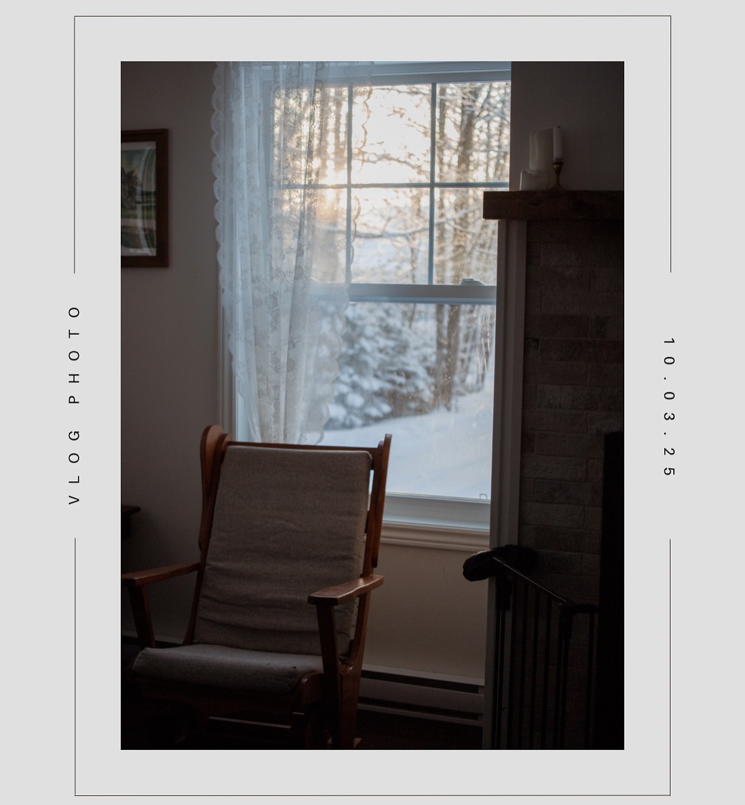 Je vous emmène avec nous dans un lundi bien ordinaire d’école à la maison. J’aimerais vous dire que c’était une journée « typique » mais la vérité c’est qu’avec un bébé, c’est parfois difficile d’avoir des journées toujours bien organisées. Dans tout les cas, ce lundi-là en était un qui s’en approchait beaucoup.
.
J’espère que vous aimerez!
.
#homeschooling #motherhood #momlife #blogchretien