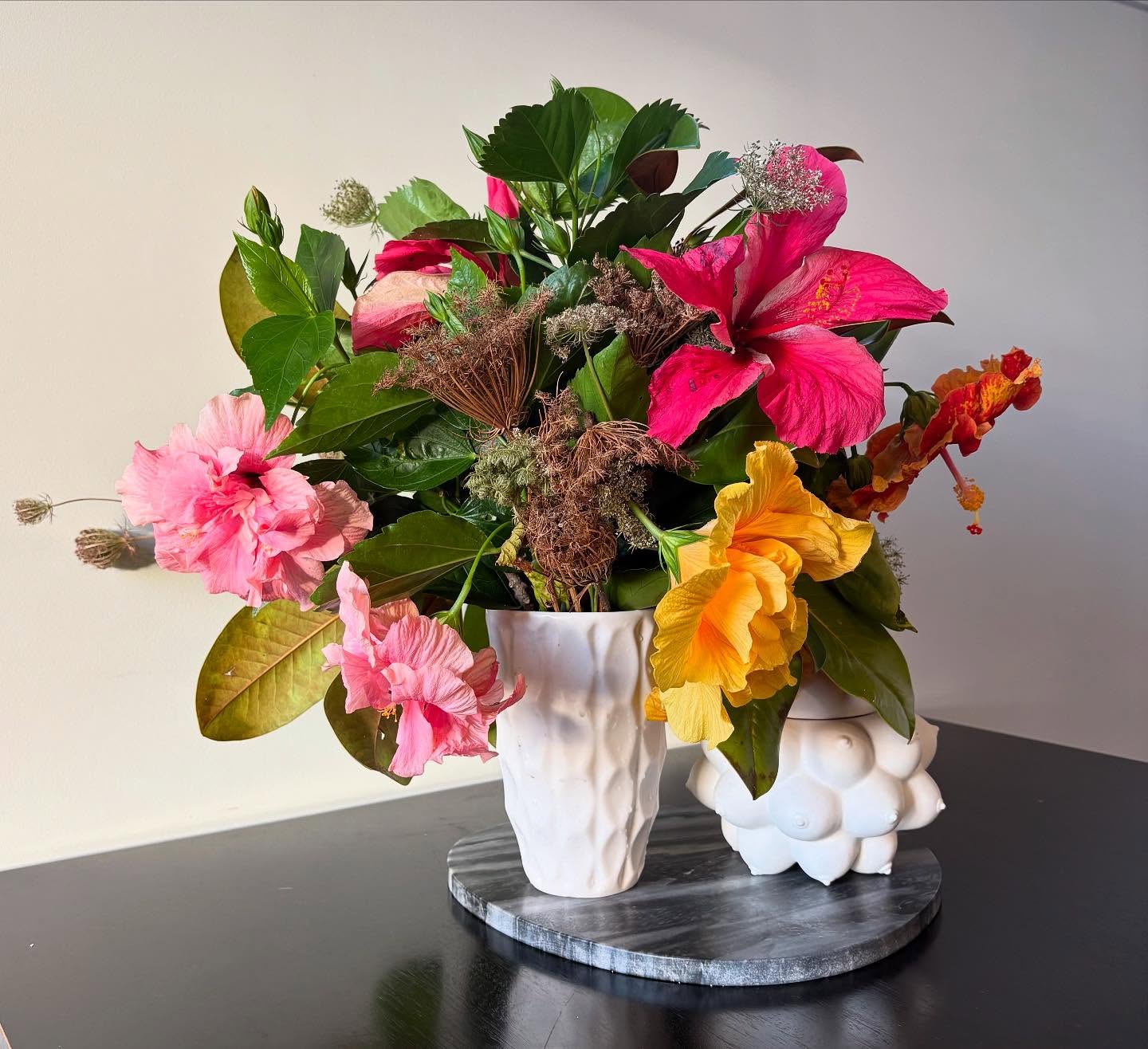 Very grateful for being able to forage from the neighbours gardens… although the #hibiscusflowers don’t last for too long… I’m home all day tomorrow to enjoy them 💜