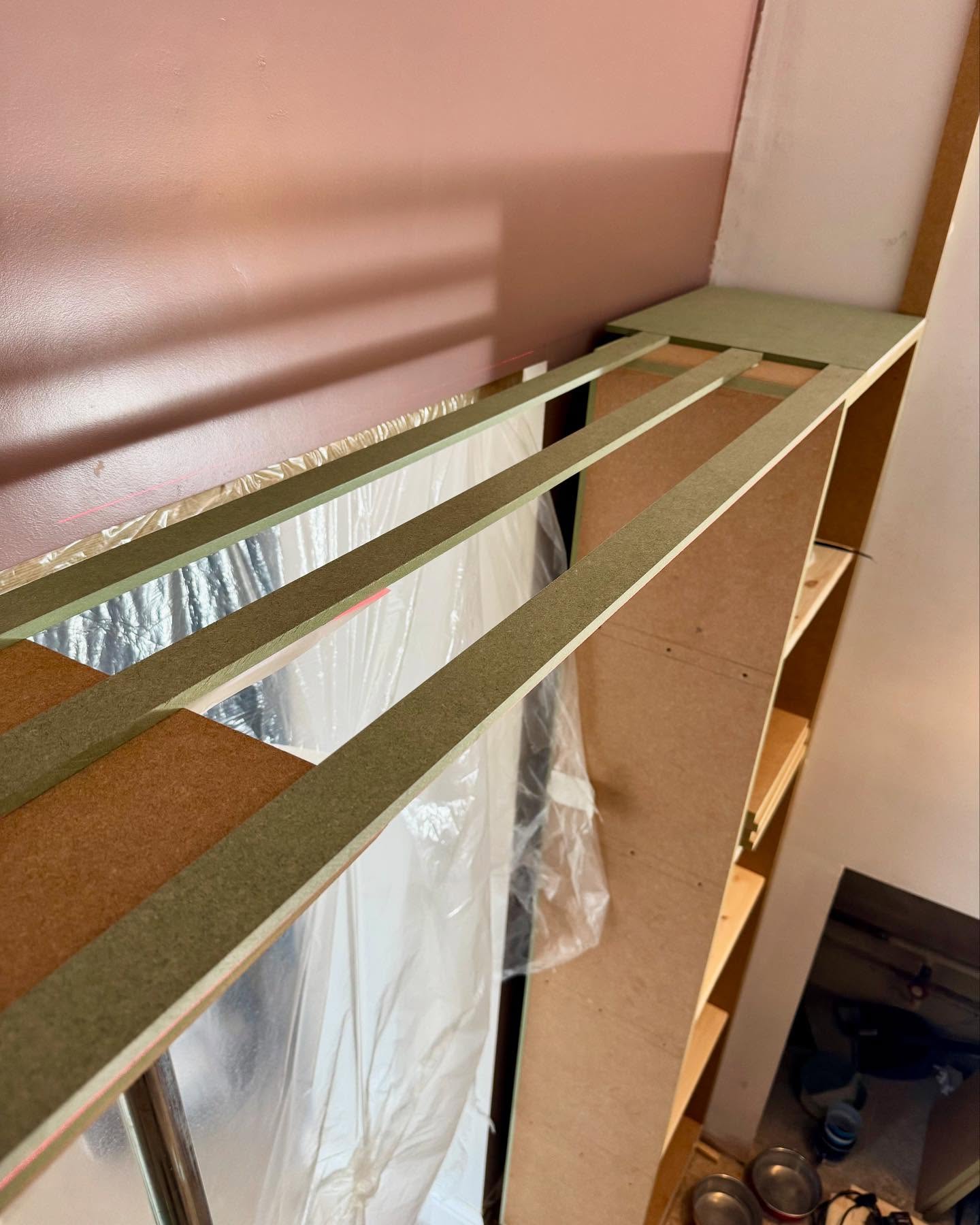 Just some photos from our week. Another good one! Some of the usual suspects - firstly leaving my mark! Also It turns out a tripod for the laser level is whatever you imagine it to be. Starting the week with lots of pencils but ending up with none 🤨 And enjoying my new Japanese shuro handbroom that excellently doubles up as an emergency facial hair prop in case one gets caught short. And some sweets, to see us through. Lovely stuff #carpentry #bath #bathuk #somerset #shelving #bookcase #storage #building #work