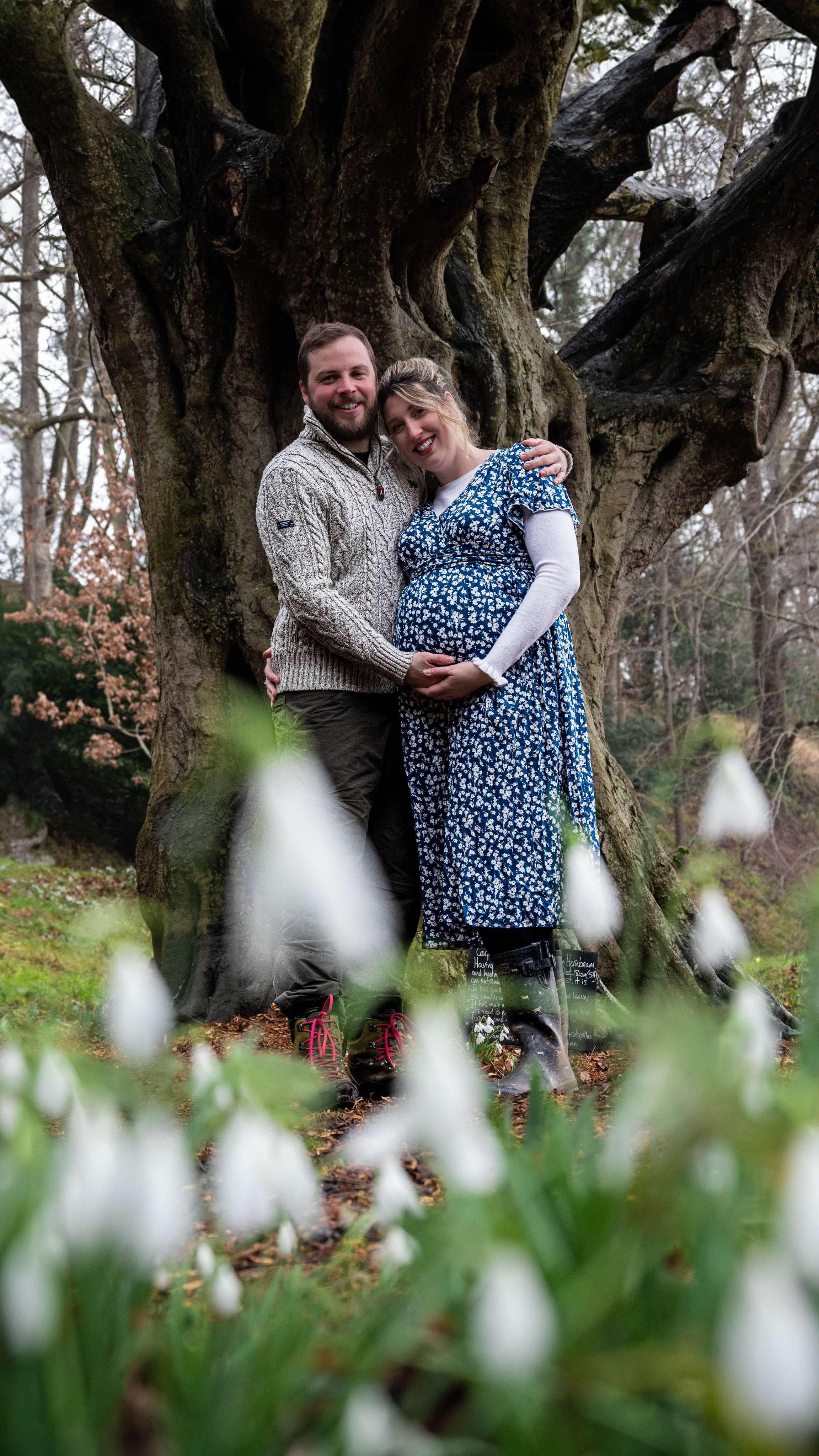 Lovely Sunday yesterday at @theweirgarden_nt the daffodils, snowdrops and Katie were all blooming :-)
#maternity #babyshower #babyshootideas #mayernityshoot #photography #mumtobe #blooming @katie.meredith22 @grassrootsphotography