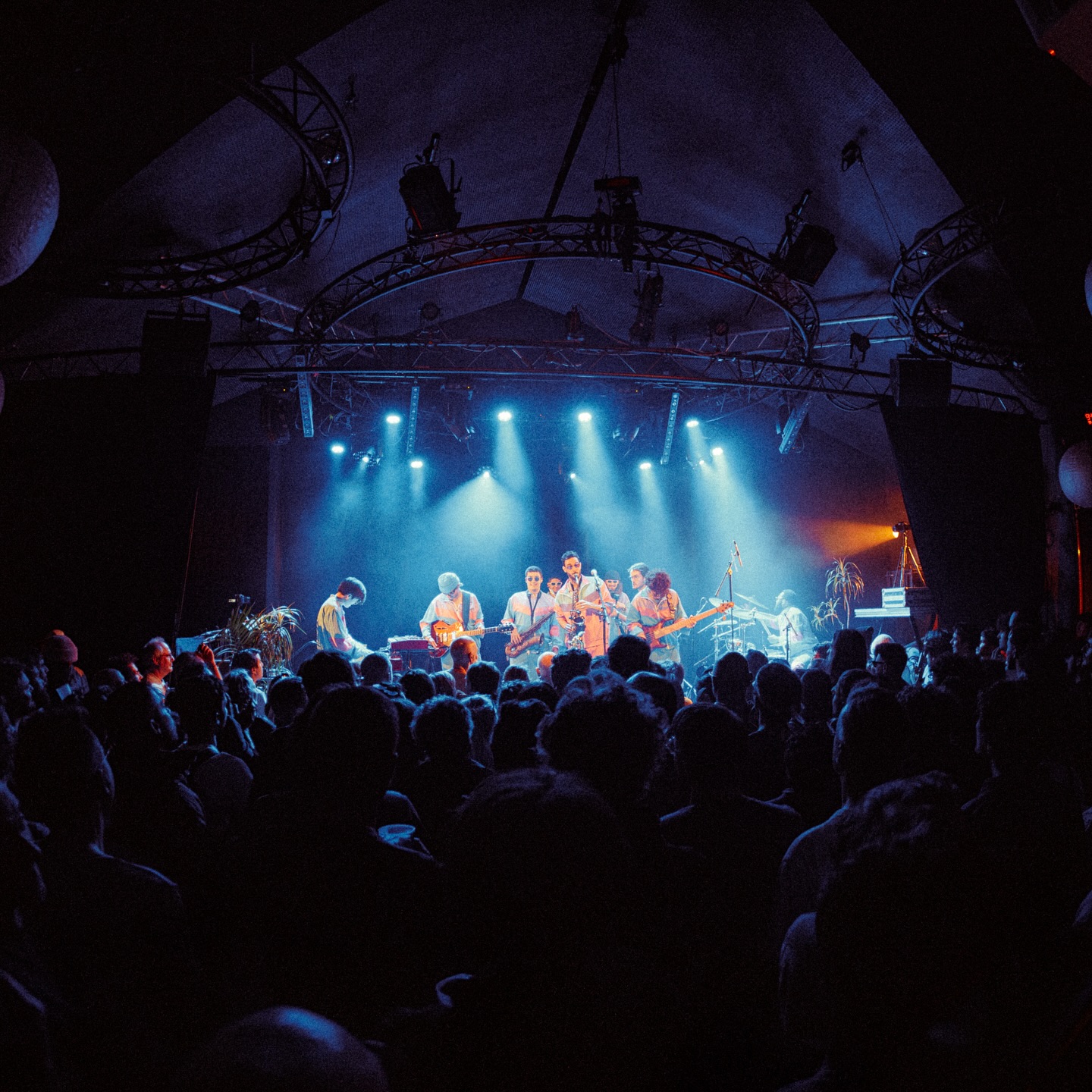 ‼️Repost @samgreenfieldmusic UK/EU tour 2025 🙌🏼 What a joy to perform Sam’s incredible music every night with this bunch of legends…the best ✌🏼🇵🇱 🇩🇪 🇫🇷 🇳🇱 🇬🇧