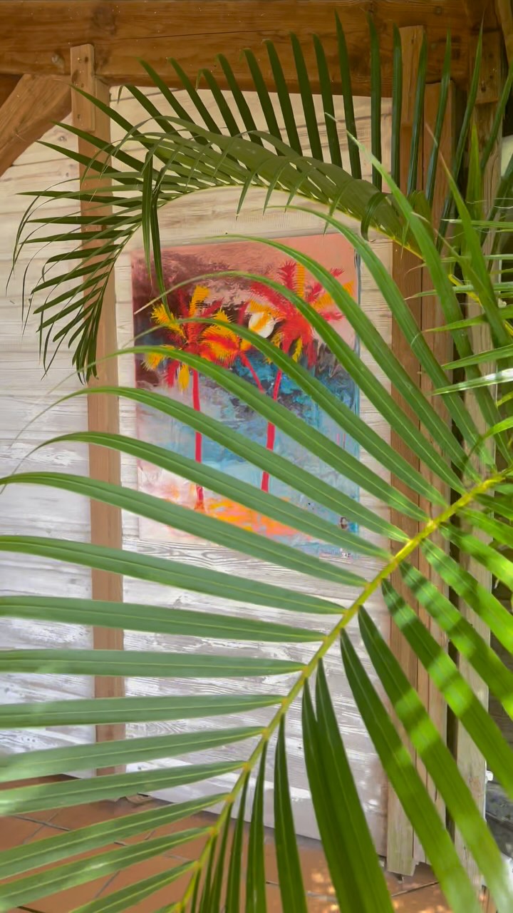 Tout change tout le temps !
C’est ainsi que meta de 2023 doit évoluer en meta coconut trees en 2025. C’est en tout cas ce que je ressens dans l’instant.
J’explore alors le versant pop et j’aime ce que je vois, la nouvelle énergie de ce tableau (81x65cm) est pleine de peps🎉
#peintureacrylique #popart #martinique #coconuttrees🌴 #les_palmiers_rouges #peinturecontemporaine #artistemartinique #villedufrançois