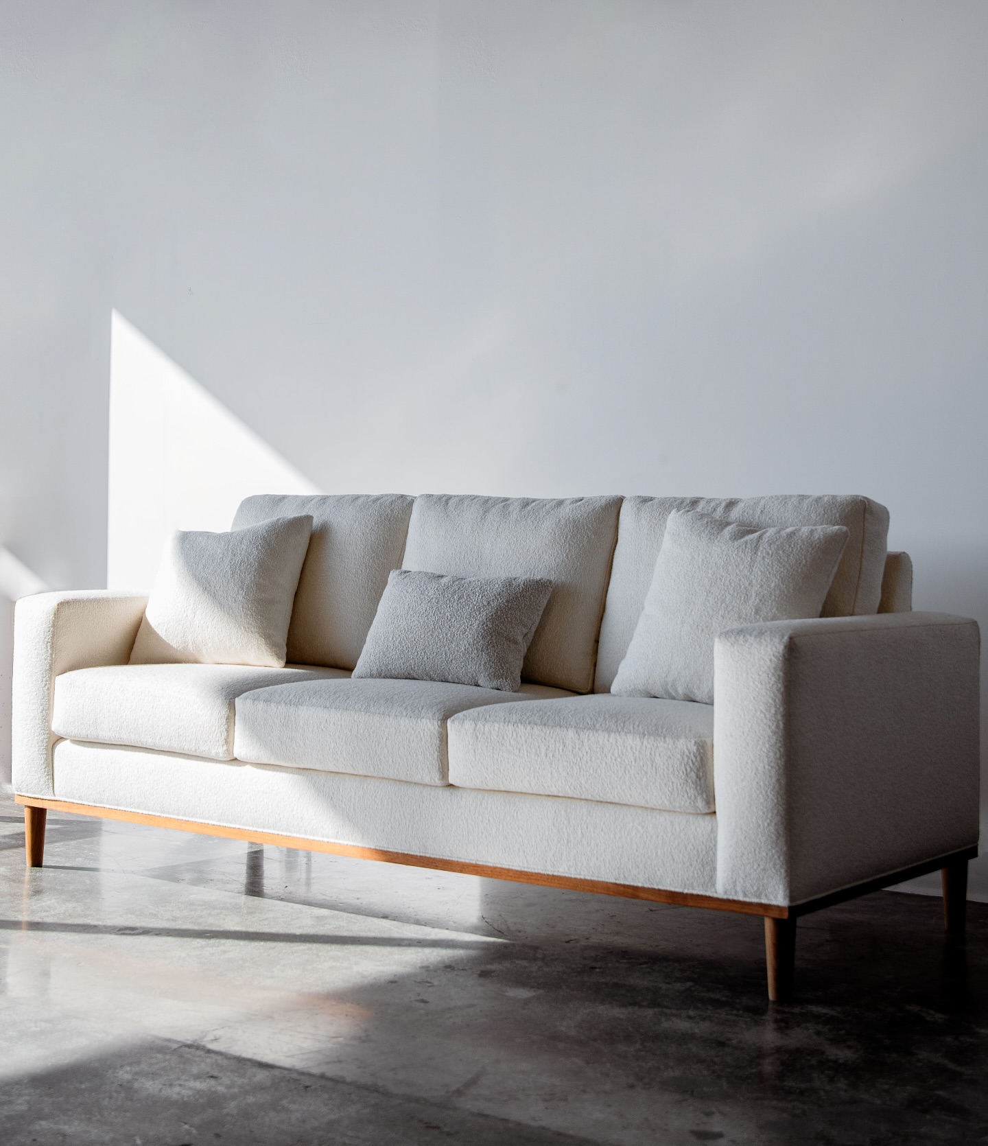 Let us collaborate to create a cozy sanctuary, blending luxurious and sustainability. 💫
•
#ecobalanza #handmadefurniture #sustainablefurniture #ecofriendly #organic #oneofakind #handmade #chemicalfreehome #chemicalfree #climatechange #ecoconscious #sustainable #artisan #handcrafted #nontoxic #design #organicfurniture #custom #customfurniture #ecofriendlyproducts #nontoxicfurniture #artisanfurniture #nontoxicliving #sofa #chair #armchair #luxury #oneofakindfurniture