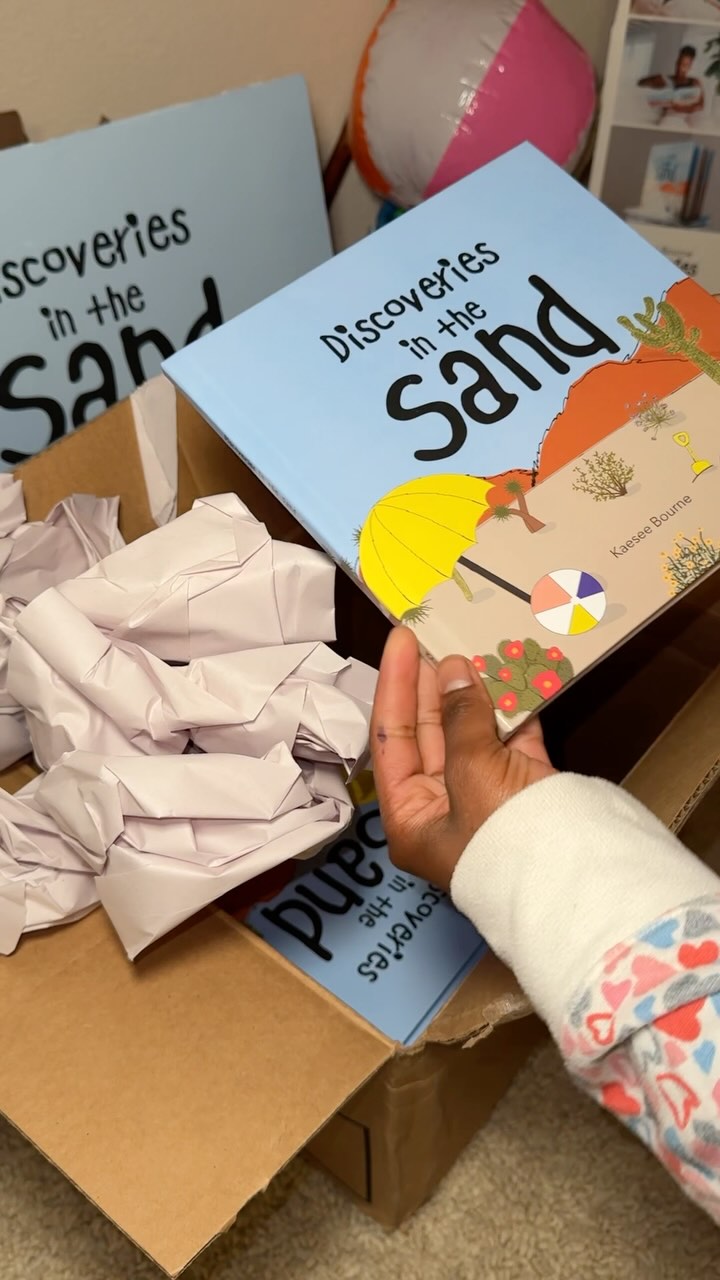 Got my new shipment in, and now I’m reading for this weekend’s event!! If you haven’t already heard, I’ll be doing a book reading at the @springspreserve ‘s Black History Month Festival Saturday, February 15th!!
This is a chance for you to listen to Discoveries in the Sand, as read by the author (me, duhhh), purchase your very own copy, and enjoy all of the other activities and vendors the event has to offer!!
The reading times will be posted soon!
Let me know if you want more info!!