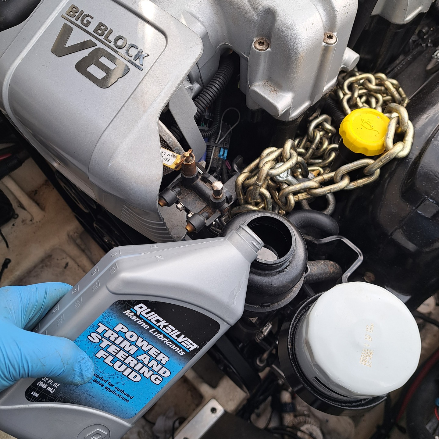 Always Use Manufacturer-Recommended Parts & Oils! ⚙️🚤
Using the right OEM parts and approved oils ensures your engine and systems run smoothly and last longer. Cheap or incorrect alternatives can lead to premature wear, poor performance, and costly repairs.
✅ Optimal engine protection
🔧 Prevents unnecessary breakdowns
🌊 Ensures maximum performance
Stick to quality—protect your investment! 📞 Contact Sea Technic Marine for expert service.
#BoatMaintenance #OEMParts #MarineService #SeaTechnicMarine