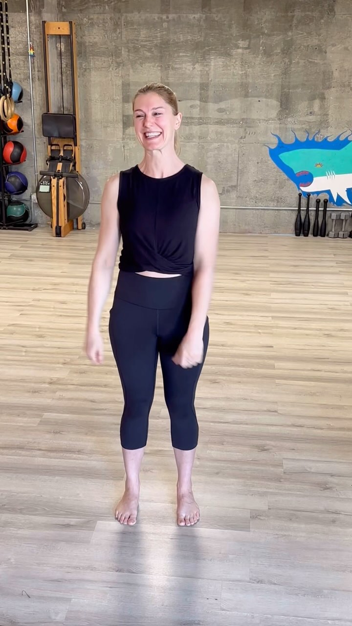 For any of you interested in learning movement theory read Becoming a Supple Leopard! Best training guide out there!
#Goodmovement #workout #avoidinjury #practice #fitnesscoach #movingwell #fit #columbiacityseattle #columbiacitytrainer #gymsmithy #excercisegeeks