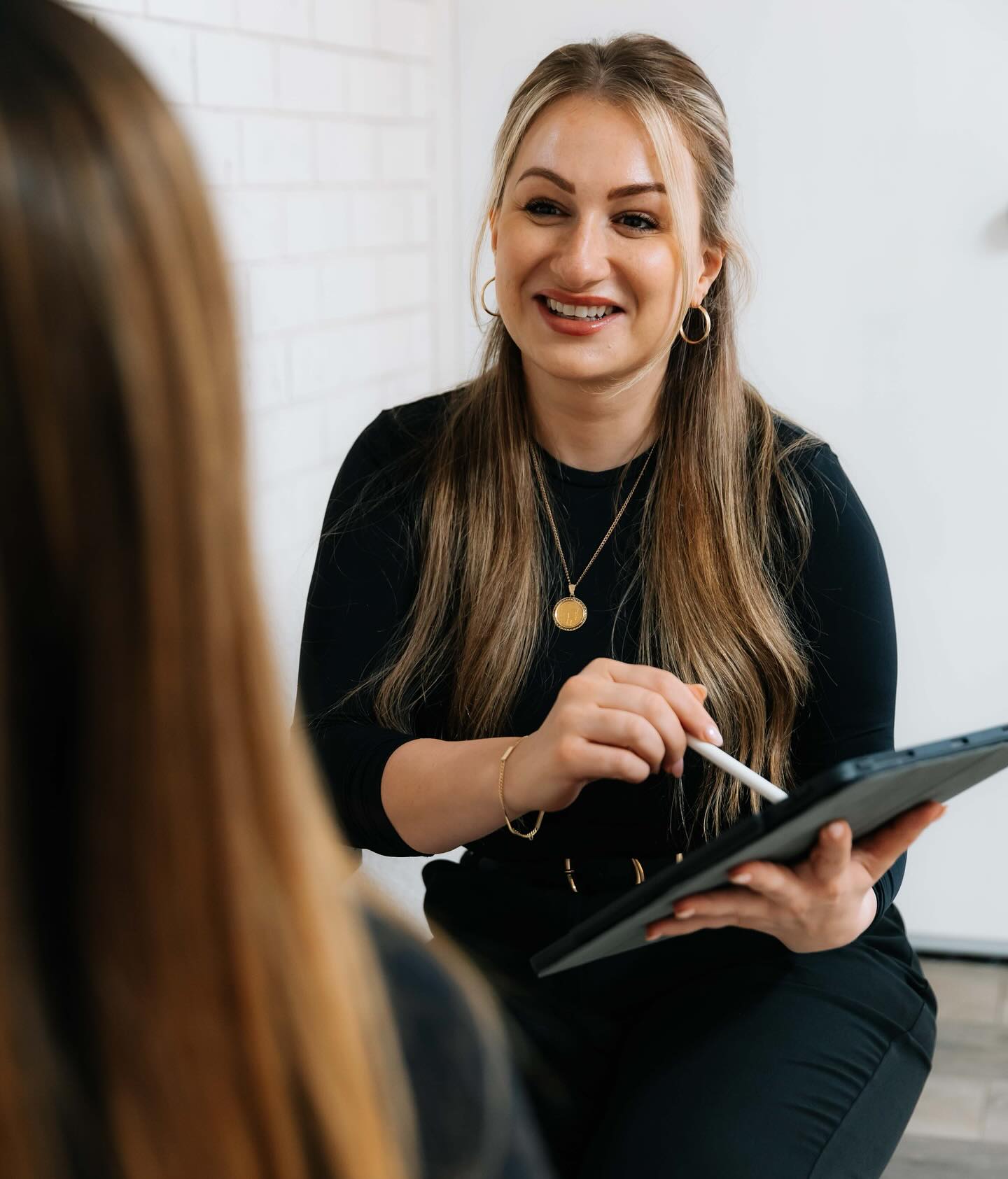 Hi there! 👋 I’m Stephanie, the founder of Forme Aesthetics and a registered nurse with a passion for aesthetic medicine.
My goal? Natural, undetectable results that enhance your features—never change them!
I can’t wait to welcome you into the clinic and be part of your journey. ✨