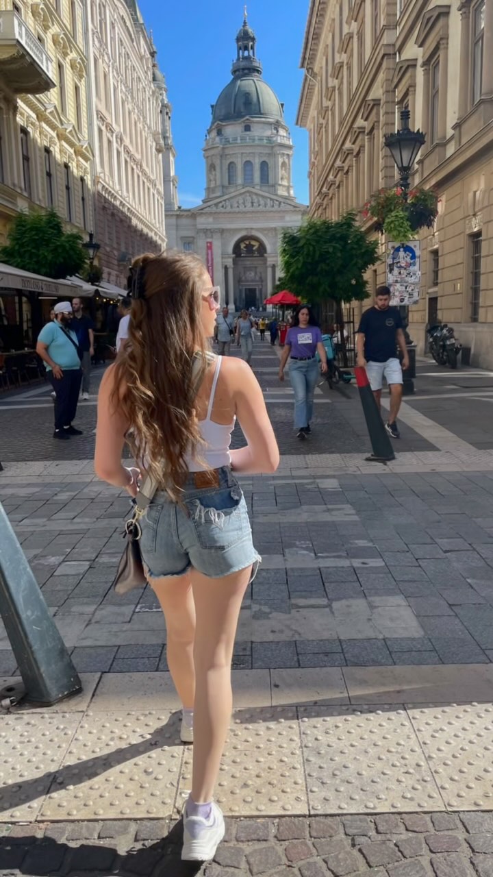 Roses are Red, Violets are Blue
We love to travel and here’s why…we’re travel experts, not poets. 🥴😂
Be sure and visit our website (link in bio) to check out all the other places we’ve been! ✈️🌎❤️
#hooplatravel #incentivetravel #travel #wanderlust #explore #htp #love #valentinesday