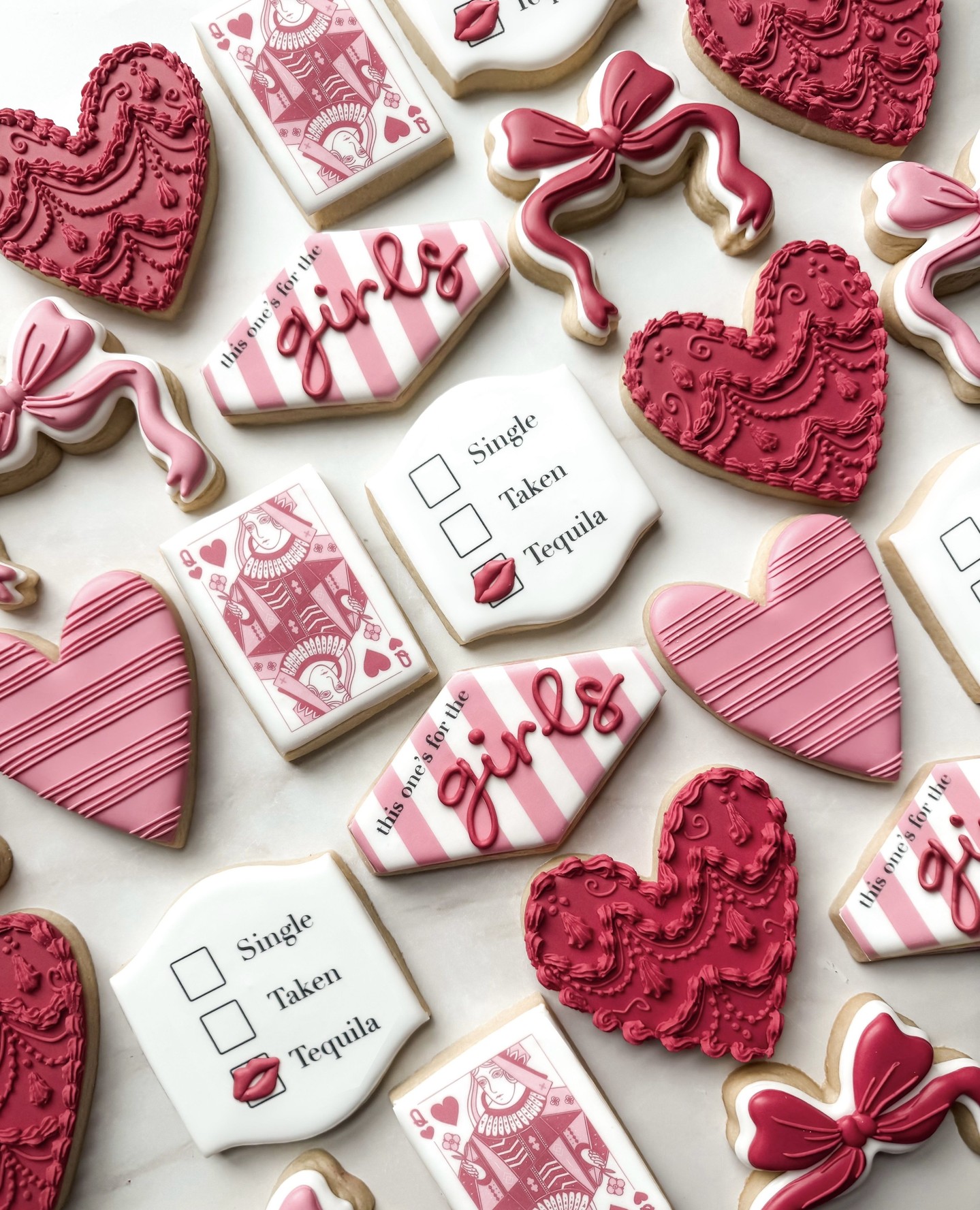 Happy Galentines Day 🎀