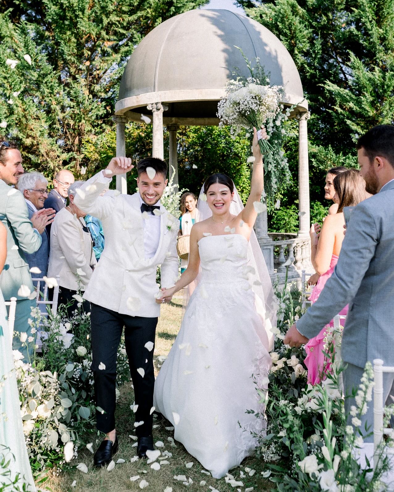 Quite simply the sweetest, most loving couple you could wish to meet, let alone work with. @jordanadamataa and @adrien.msx’s wedding at #chateauladurantie was a dream from start to finish. From the gorgeous intimate welcome dinner for 16, to the iconic wedding day, to the following day barbecue, their wedding was styled on them and their love. It’s been such a pleasure reliving this wedding as I put together the blog post over on The Journal (link in bio).
_
As always, huge thanks to the team who made it happen:
Planning, Design & Florals: @sarahthomasevents
Hair & Makeup: @annajazellebeauty
Wedding Day Photography: @audelucas.weddingphotography
Videography & Additional Photography: @veronikajoyphotography
Wedding Day Catering: @escapadedessens
Cake: @woodenspoonbycoralee
Strings: @ensembleobbligato
DJ: @halcyonnightsfr
Sax: @philsaxman
Venue: chateauladurantie
__
#durantiewedding #chateauladurantie #destinationweddingplanner #destinationweddingdesigner #destinationweddingfrance #weddingplannerfrance #dreamweddingfrance #weddingdesignerfrance #weddingfloristfrance