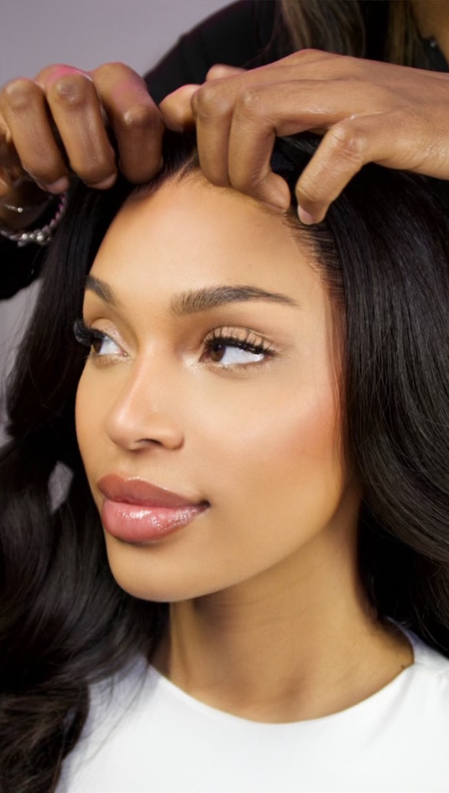 Can we talk about her hairrr.. 😍
Hairspecs: Raw Cambodian 18 inch wig
#luxuryhair #explore #cambodianhair #rawhair #atlhairstylist #jeliciawesthoff #laceaddicted #hdwigs #exclusive