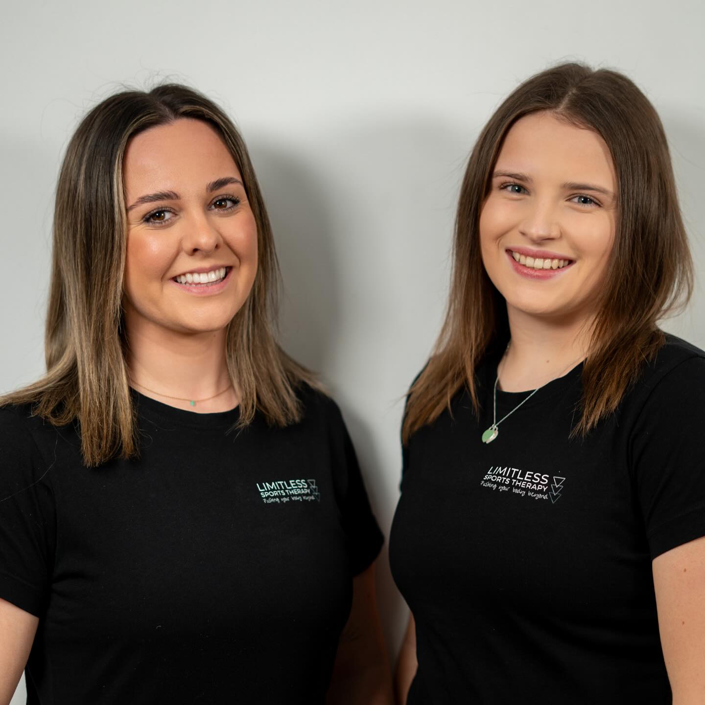 The Limitless Team
🔹
To the left we have @becky_sportstherapy Owner and Head Sports Therapist and to the right we have @charlotteluisalemay Physiotherapist and Sports Massage Therapist
🔹
Limitless has been a team since November 2023 when Becky expanded the business into @hustle_wymondham.
🔹
You will be finding a bit more about what both therapists get up to in and out the clinic over the next few weeks… keep your eyes peeled 👀
🔹
📷 @jdwfilms
🔹
#therapist #sportstherapy #physiotherapy #sportstherapist #physiotherapist #rehabilitation #rehabscience #sports #rugbylife #footballlife #footballphysio #rugbyphysio #clinic #sportsclinic