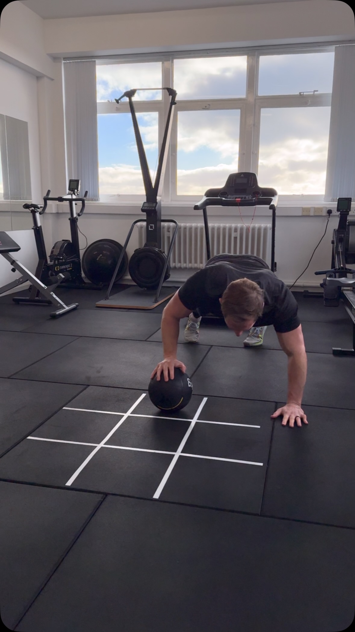Shoulder rehab 💪
Some exercises we have used with recent patient rehab!
1. Rotating body on shoulder
2. Weight through shoulders
3. Different levels/grips
4. Reducing stability
#physiotherapy #physiotherapist #impacthealthphysio #rehab #shoulderrehab