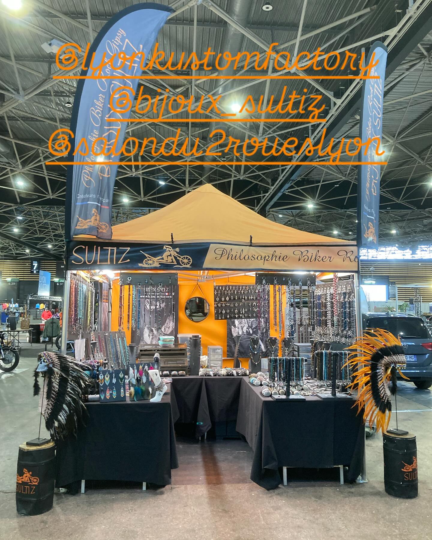 #moto #mottocustom #salonmoto #lyonfrance #eurexpo #kustomkulture #kustomotorcycles #bijoux #bijouxcreateurs #bijouxbikers