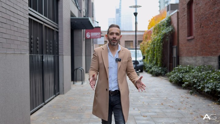 Stylish Pearl District Condo – $449,900
This 2 bed, 1 bath condo on the 5th level of the Elizabeth Lofts offers an ideal blend of style and convenience. Located in the heart of the Pearl District, you're just steps from incredible dining, grocery stores, and boutique shopping.
✨ Hardwood floors & expansive closets
✨ Open kitchen with island & stainless steel appliances
✨ Floor-to-ceiling windows with city & West Hills views
✨ Secure parking & concierge service
A fantastic opportunity to live in one of Portland’s most sought-after buildings! DM me for details or to schedule a tour. #PortlandRealEstate #PearlDistrict #ElizabethLofts