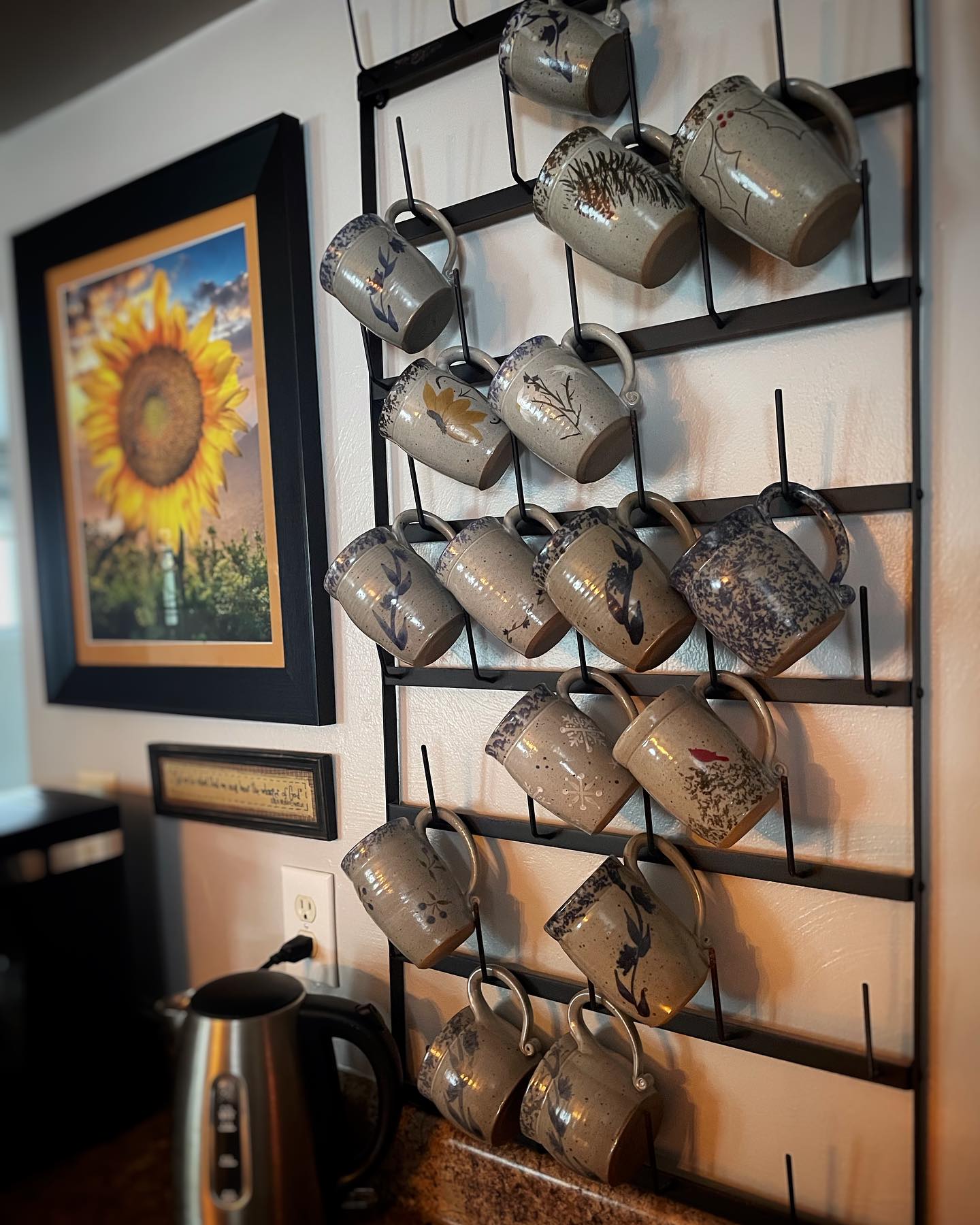 Look at this sweet mug collection at the home of one of my favorite people! This is just the tip of a collection that started over 20 years ago, before we knew we would be the best of friends. It’s so much fun for me to see these pieces where they are supposed to be. 💗
#servebeautifully #heirloomquality #mindfullymade #madebyhand #artisan #rusticmodern #farmhouseinspired #stoneware #potterymuglove #homewares #dinnerware #chooselovely #pottery #potterygifts #PAWildsmade #visitclarioncounty