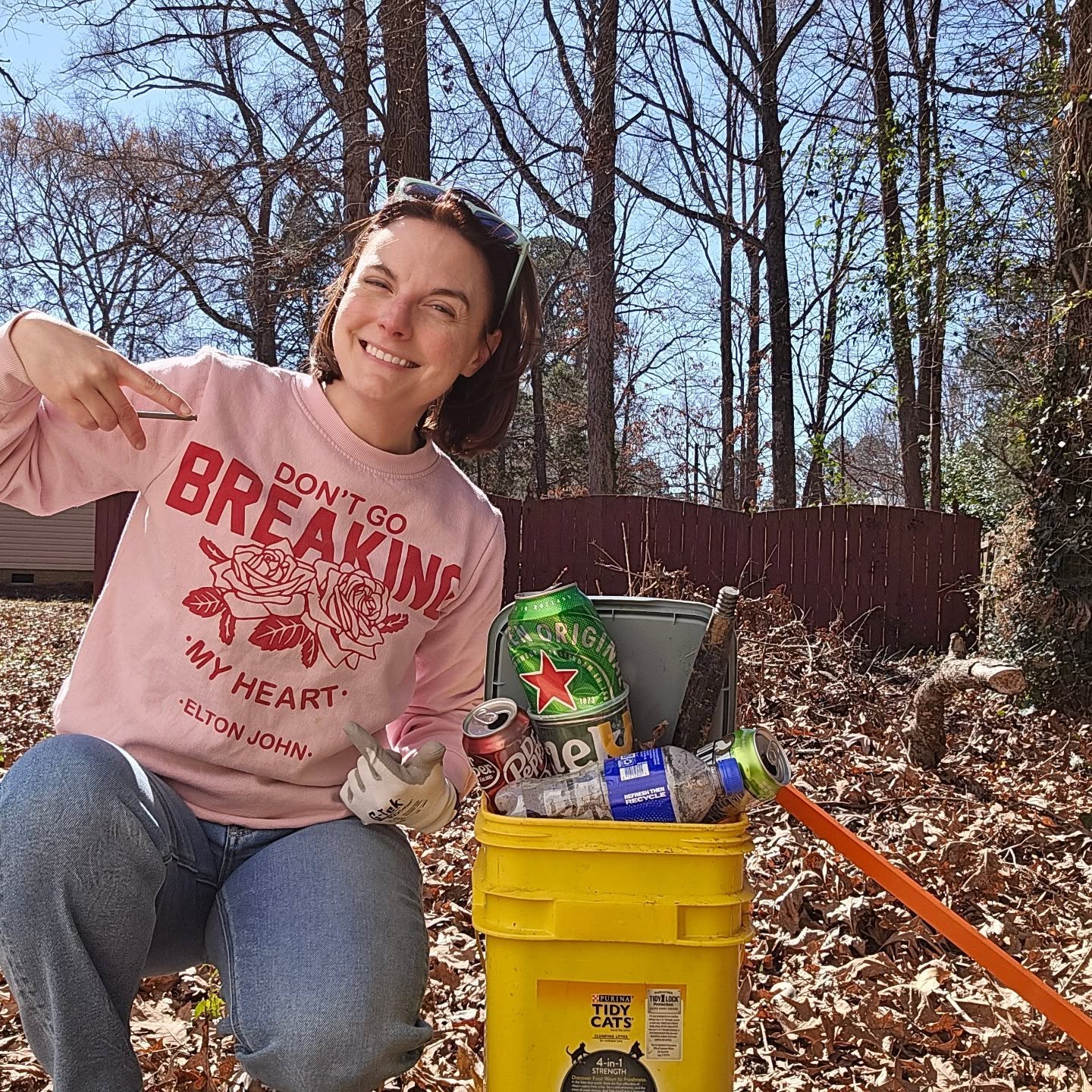 This Valentine's Day #DontGoBreakingMyHeart -- keep your neighborhood litter-free, full of diverse native plants to feed your local wildlife, and absolutely packed full of love and kindness. 💖✌️🕊
#KeepMecklenburgBeautiful
#KeepCharlotteBeautifulCLT #KeepNatureWild #ProtectBirds #ProtectOurWaterways #ProtectWildlife #TrashCleanup #LoveYourNeighborhood #NeighborhoodCleanup #NeighborhoodPride