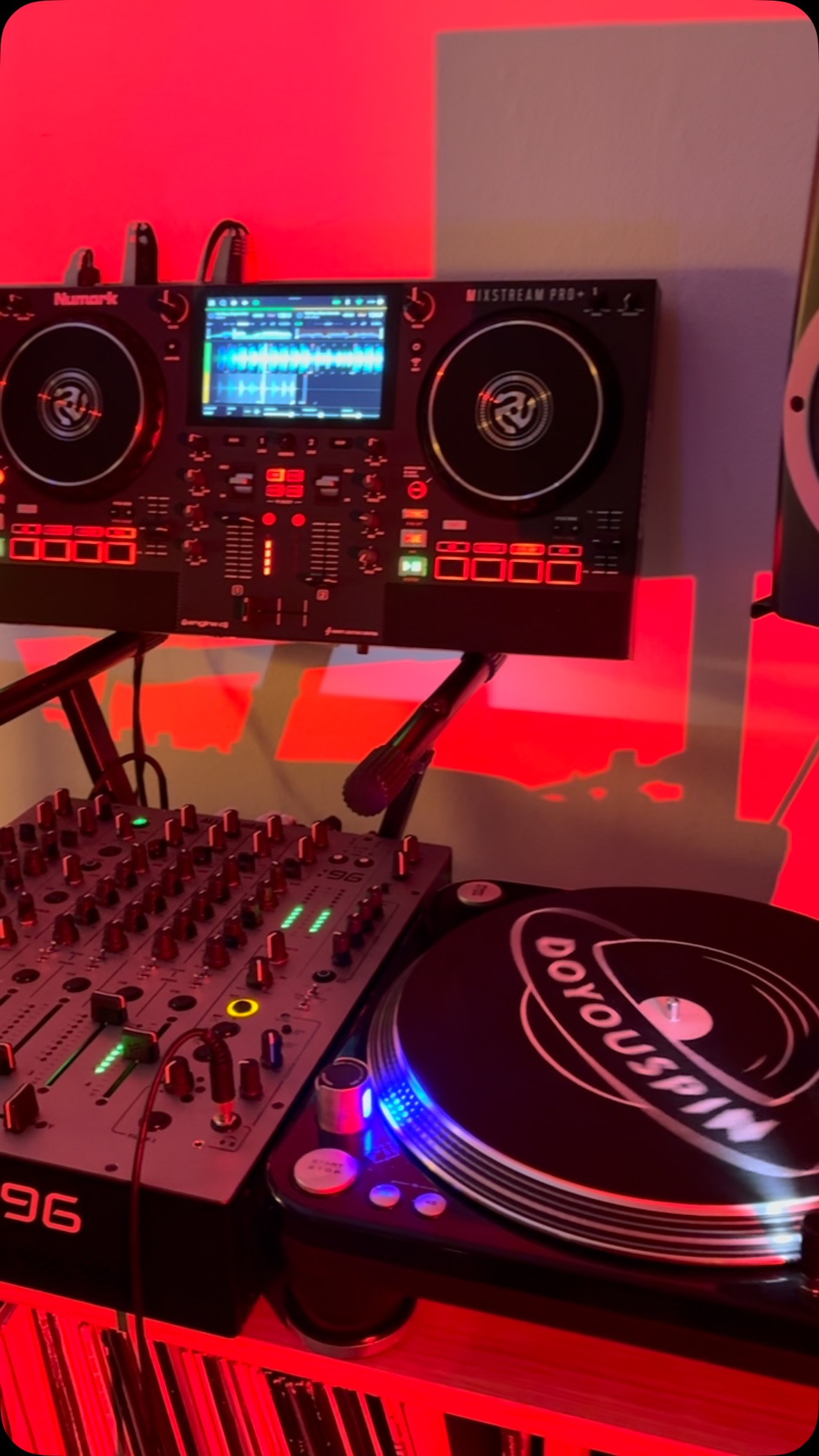 Looking for new slipmats and wanna support us?😏--> doyouspin.net
👉🏼 Follow @doyouspin for more
👉🏼 Follow @doyouspin for more
👉🏼 Follow @doyouspin for more
DM for submission & Email for promotion 📩
#rotarymixer #technics #djsetup #vinyldj #rominimal #classicdj #classicmixer #boutiqemixer #hifi #audiophile #hifidj #djlife #vinyljunkie #vinyladdict #technics1210 #sl1200 #doyouspin #djdesk #djbooth #listeningbar #recordstore #vinylonly #djculture