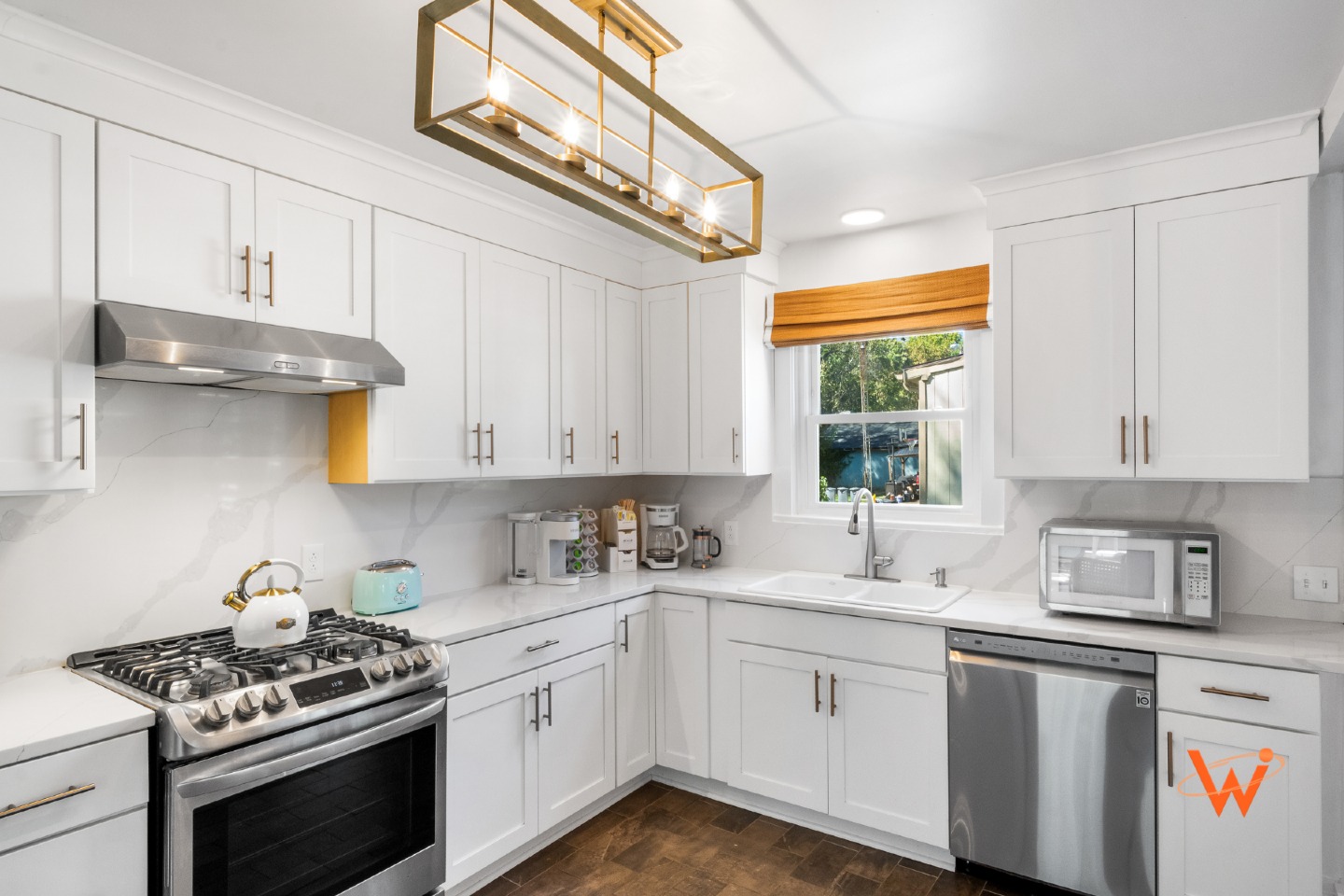 Check out this awesome Nashville short term rental we captured, then book your photos & 3D tour with WATTSi ✨ https://www.wattsi.com/
#3dtour #realestate #realestatephotography #nashville #photography #nashvillephotographer