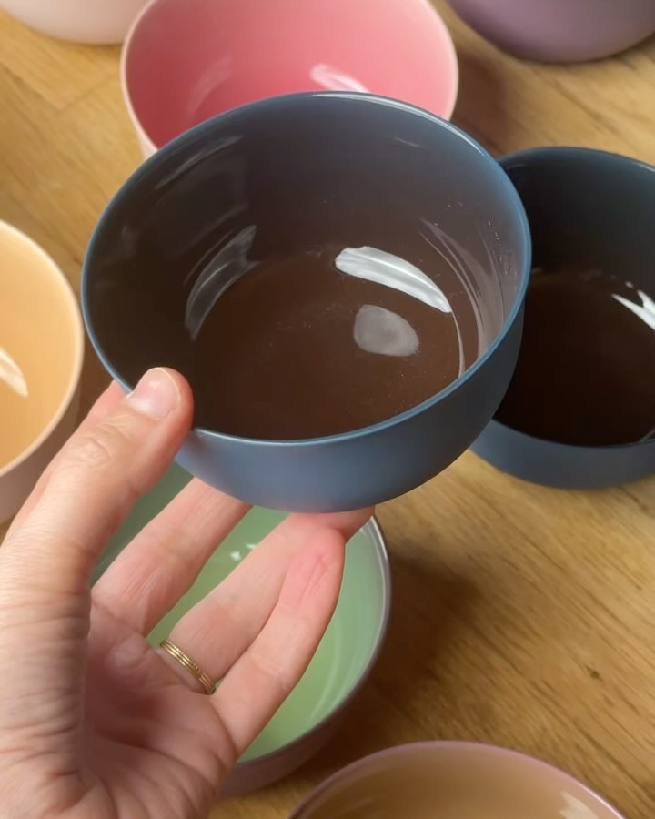 The biggest sale I’ve ever offered is launching in just 24 hours... and I’ve barely told you about it! 🤯🙊
As part of a fresh start in my new studio, I’m hosting a Studio Reset Sale. The webshop will open on February 15th at 8 PM CET (omg, that’s tomorrow already!).
Over time, I’ve set aside pieces that didn’t quite meet my usual standards, along with some extra stock I’d love to clear out. Since everything I create is HANDMADE, even my regular pieces have slight variations—like warping or glaze quirks. But the ones in this sale have a bit more personality than usual. Perfectly functional, totally unique, and now 50% off.
What you need to know to shop:
☀️ Sale starts: February 15th, 2025, at 8 PM CET
☀️ Preview is live now! (Check the link in bio)
☀️ Everything is 50% off
☀️ Local pickup available: If you’d like to pick up your order at Krommestraat in Amersfoort, use this coupon code at checkout: DoorPickUp
Can’t wait to see who these special pieces go home with! ♥️
Any questions?