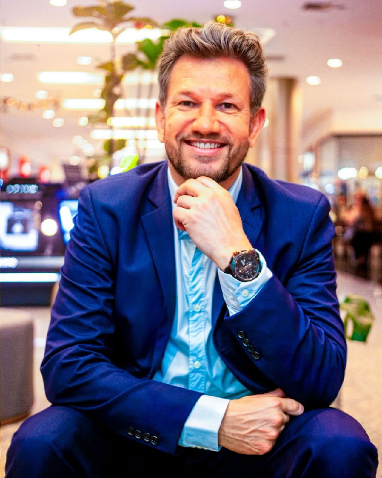 Todo trabalho exige confiança, respeito, ética e honestidade. São valores essenciais para o sucesso.
#visagista
#mattosmorais