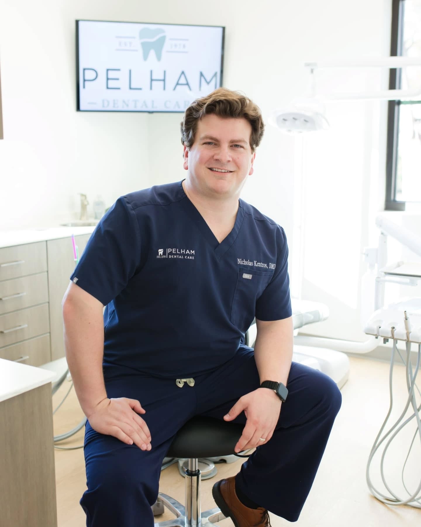 I've had the privilege of working with Pelham Dental Care over the past month as they transitioned into their brand-new, state-of-the-art facility! @pelhamdentalcare
From behind-the-scenes moments to action shots, video content, and professional headshots, we’ve captured it all to showcase their incredible team and space.
Their Grand Opening is tomorrow afternoon—stop by and see it for yourself! 🦷✨
•
•
•
#brandingphotography
#brandphotographer
#brandphotography
#instagrambham #birminghamal #strategicbranding #welovebranding
#visualbrandstrategy
#hooveralabama #vestaviahills
#vestaviahillsalabama
#hwy280 #businessphotographer
#headshots #contentstrategy
#hooveral #birminghamalabama #mountainbrookalabama
#growonline #photographer #socialmedia