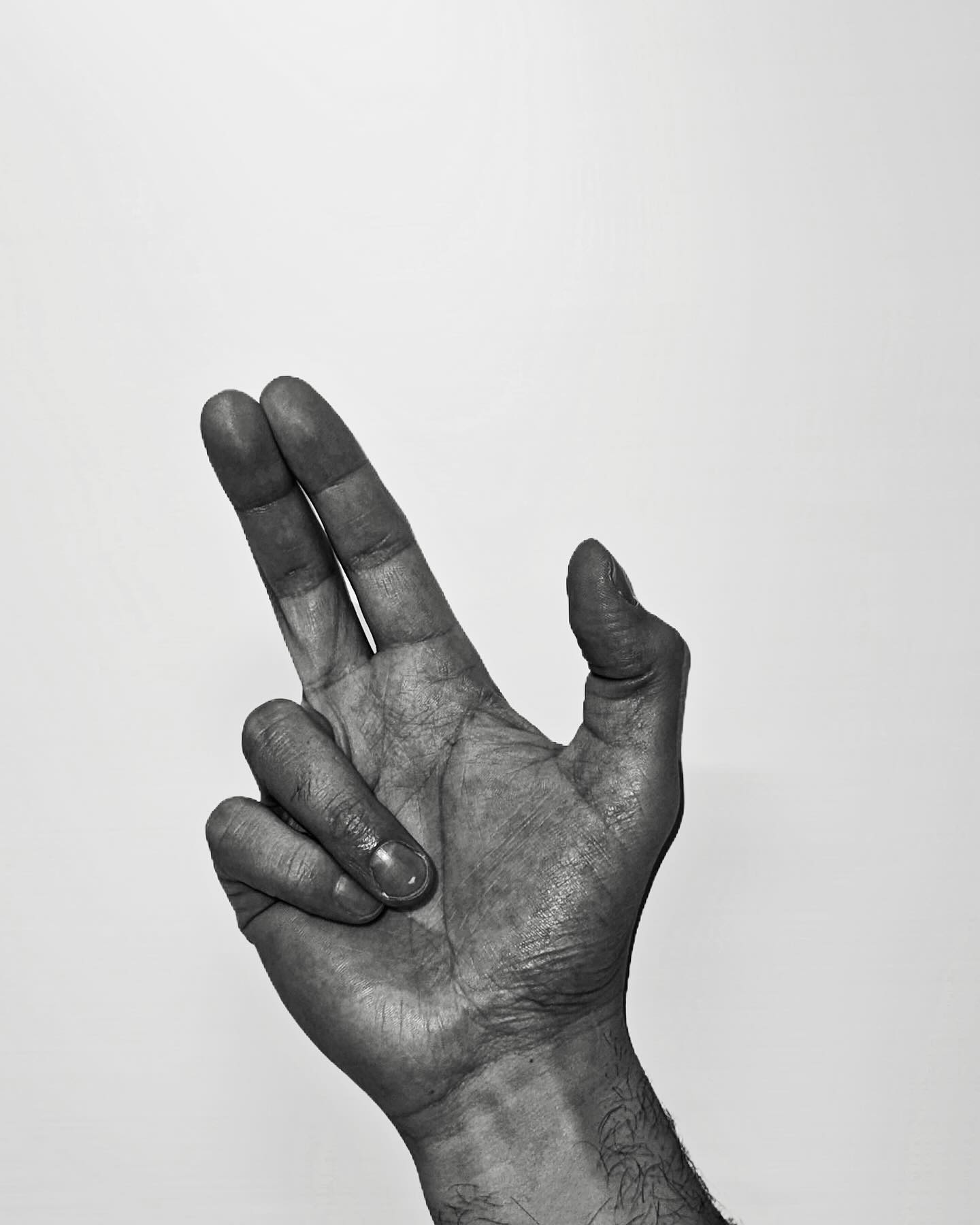 Na Valentýna dopřáváme ke každý úpravě parafín na ruce ZDARMA! Tak si o něj nezapomeňte říct. “Hebkost” by se mohla na Valentýnský večer hodit 😉✌️👌