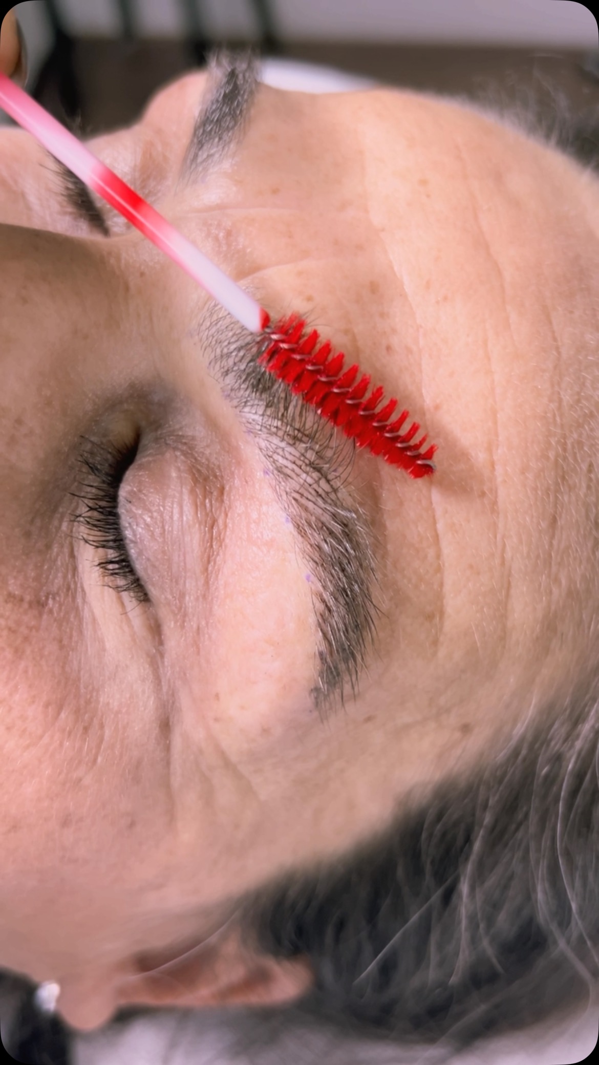 Love at first brow ♥️
#love #brow #styling #studioblueneburg #browtransformation #browlamination #microblading #pmu