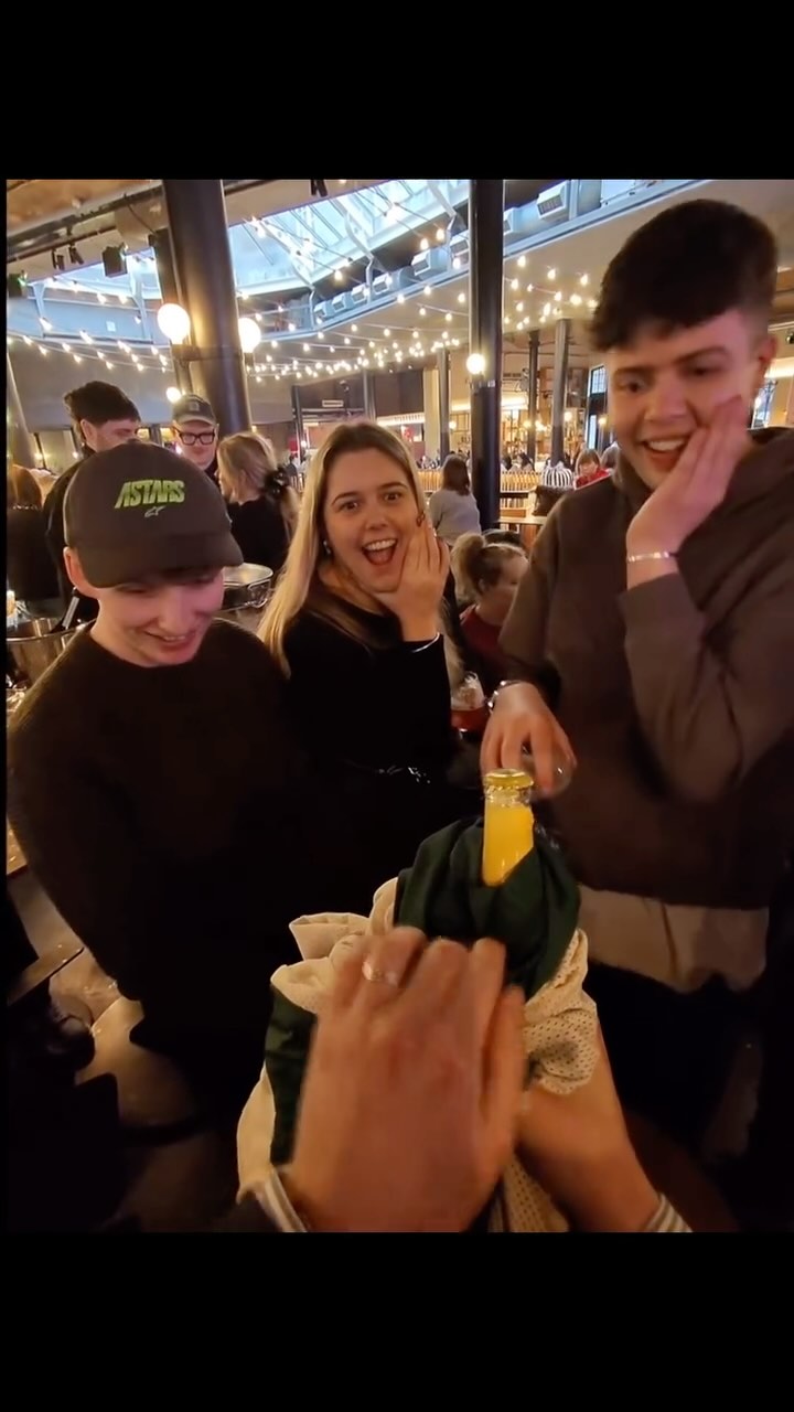 Come to London with me to entertain all at @skiddleuk