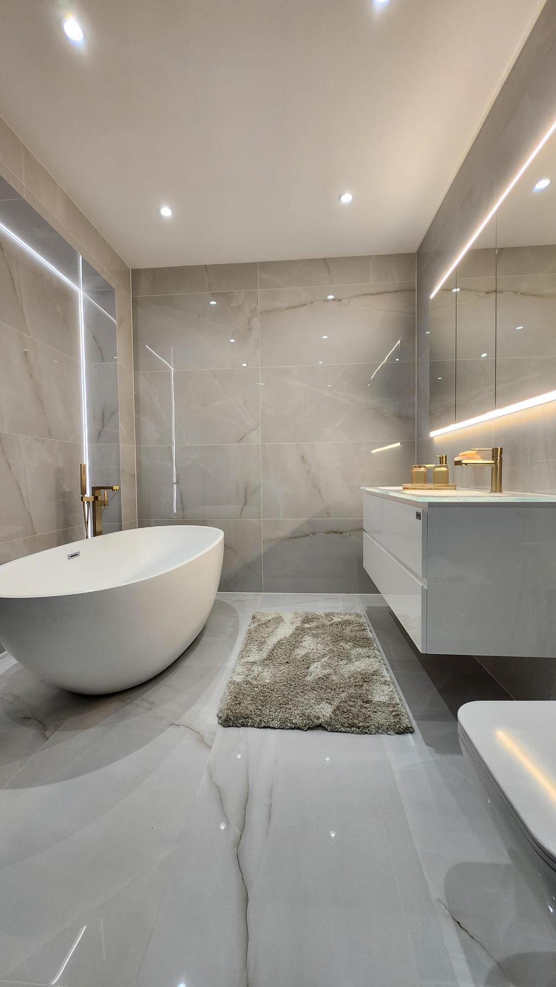 Luxury redefined ✨ A stunning modern bathroom recently supplied & fitted by Sheths Interiors. Sleek design, premium finishes, and pure elegance!
What do you rate this Bathroom 😍
#LuxuryBathroom #InteriorDesign #BathroomGoals #HomeInspo #ModernInteriors #LuxuryHomes #ShethsInteriors #DreamBathroom #GoldAccents #ViralDesign #BathroomTrends #HomeRenovation #ElegantSpaces”