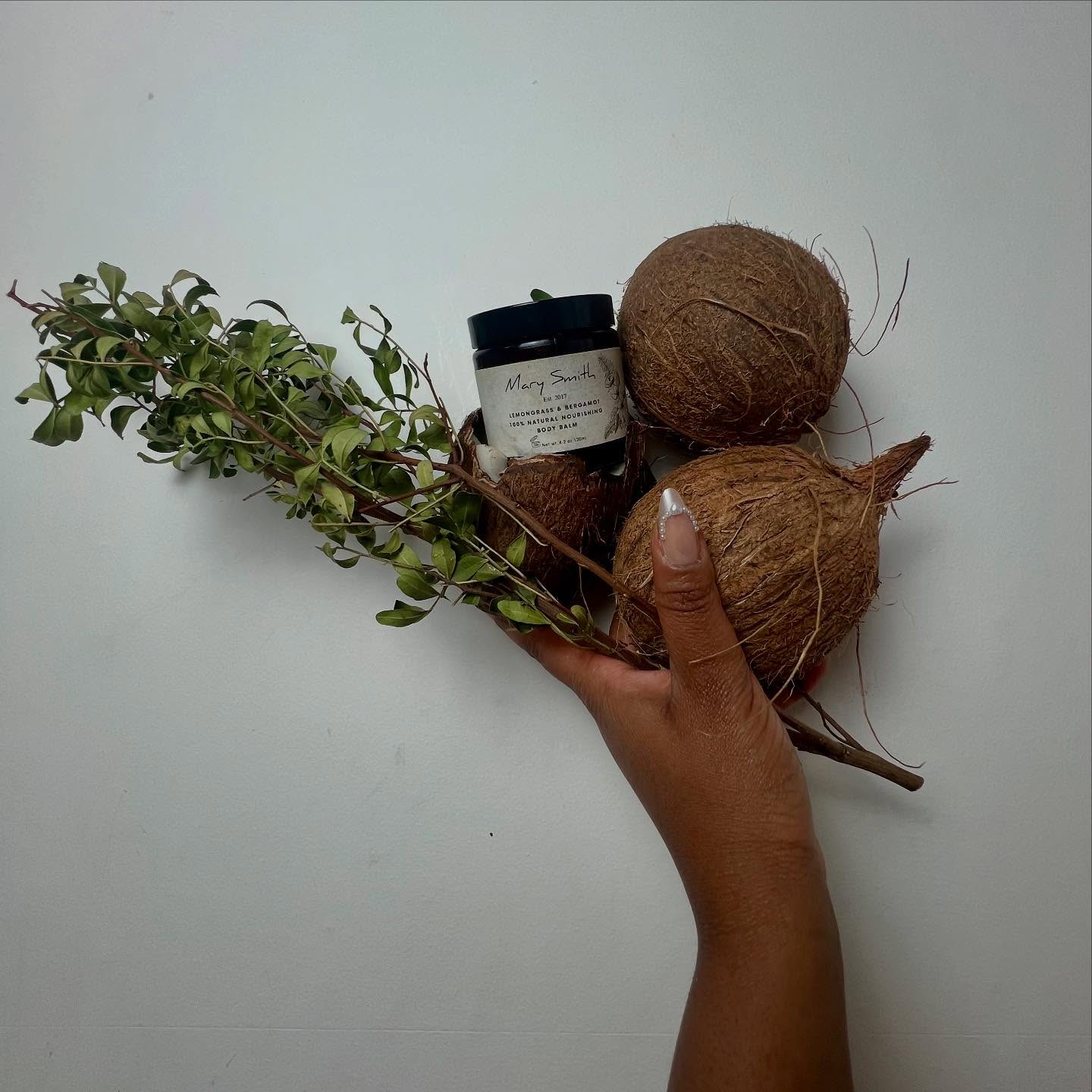 Only the finest for you. 🥥
= 1/3 of the body butters in our body balm scientifically proven to heal your skin.
🌴
We use raw ingredients so we are confident that you are getting the very best each time a batch is made.
Coconut oil & butter ensure that you are naturally protected against UV rays and your skin is healthily with a brilliant shine.
✨
We love that we are inspired by nutrition. Did you know that Coconut butter is a rich source of lauric acid. This value has been passed down by the coconut fruit itself. Lauric acid further helps coconut butter fight off viral infections such as the flu, common cold, and genital herpes. It can also protect the body from chlamydia, bronchitis, and yeast infections.
.
#coconut #coconutbutter #healthyskin #goodskin #naturalbodyproducts