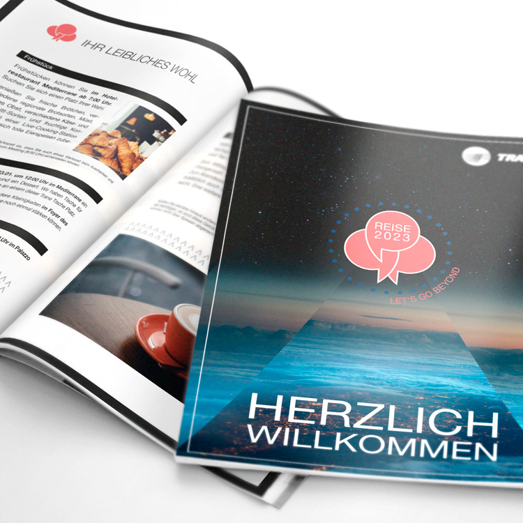 sand.gruen
Entwicklung Key Visual, Layout und Reinzeichnung einer Veranstaltungsbroschüre für die Agentur Commaq