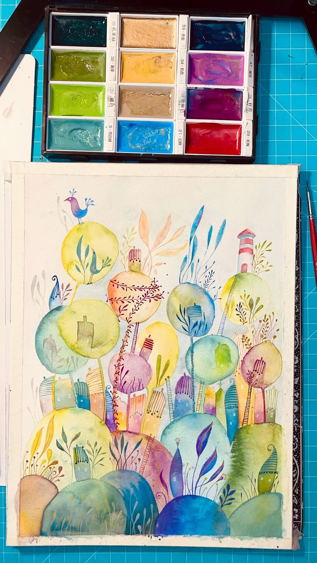 So here are the finishing touches 😊
Again a fairy village… what could I do, it’s my escape from this greyness outside, and I hope it helps you too 😘
So what should I paint next?