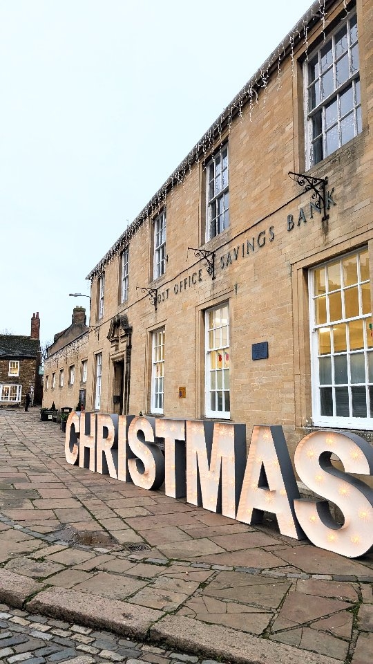 Only one more places to see me pop up this year.
Tonight I'm at Oakham Castle for Oakhams' late night Christmas shopping - 4pm til 9pm.
Here's a quick whistle stop your of the last couple of months that have been jam packed with markets,
Did you catch me at any of these?
Native Space grand opening
Little event fairies Christmas Market
The Big Rutland Christmas Market
Boughton Christmas Craft Market
Burrough Court Christmas Pop up
Fierce Women Stamford College Pop up
The Green Dragon Christmas Fayre Ryhall
#christmasmarket #stamfordlincs #stamforduk #stamfordgifts #rutlandbigchristmasmarket #rutlandart #smallartist #smallbusiness #rutland #oakham #oakhamshopping #discoverrutland #stamfordlocal #stamfordlincolnshire #ryhall