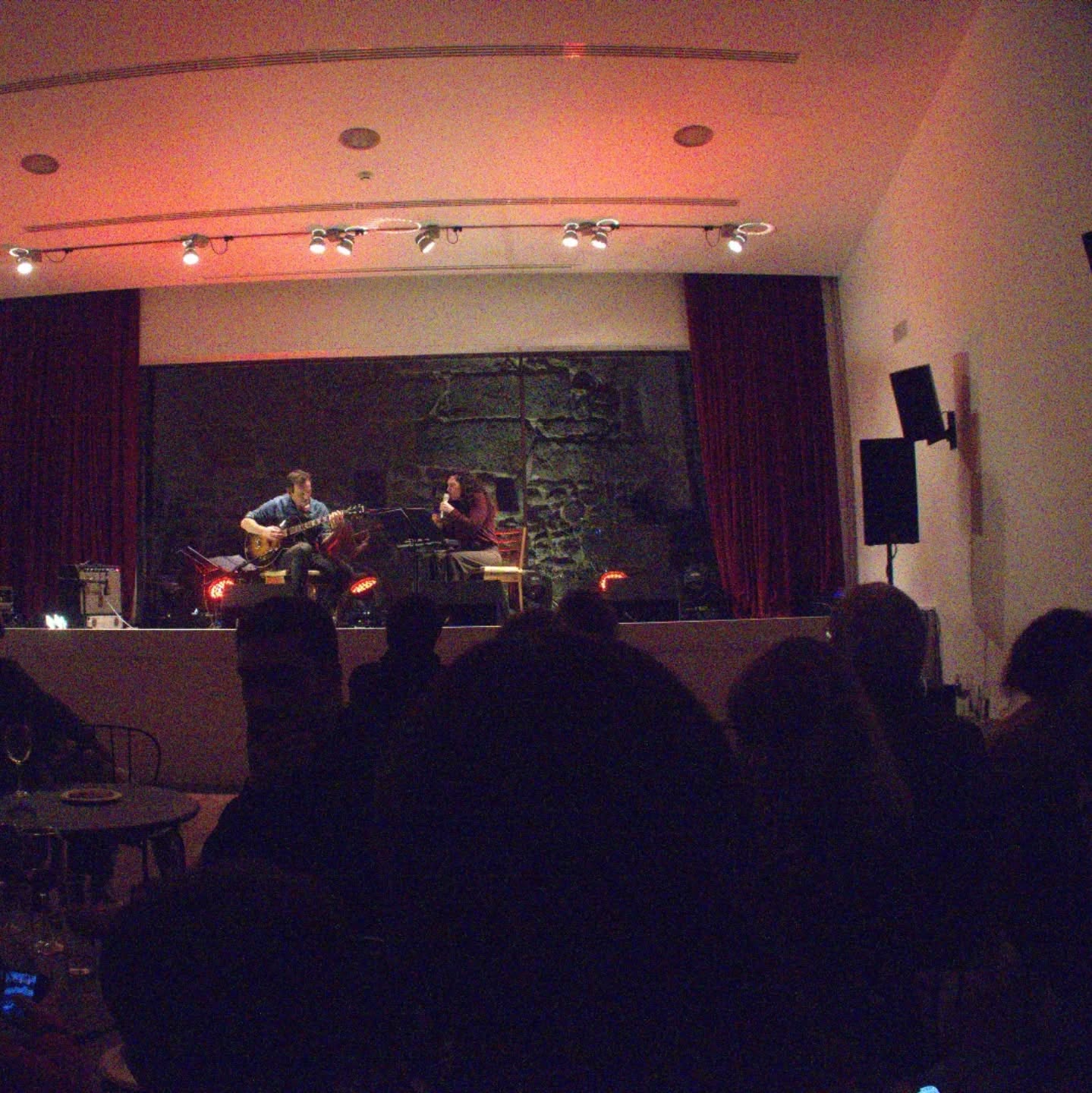 Obrigada @fundacaolapadolobo ❤️ foi maravilhoso!
#jazz #jazzportugues #portuguesejazz #guitar #jazzguitar #jazzsinger #music