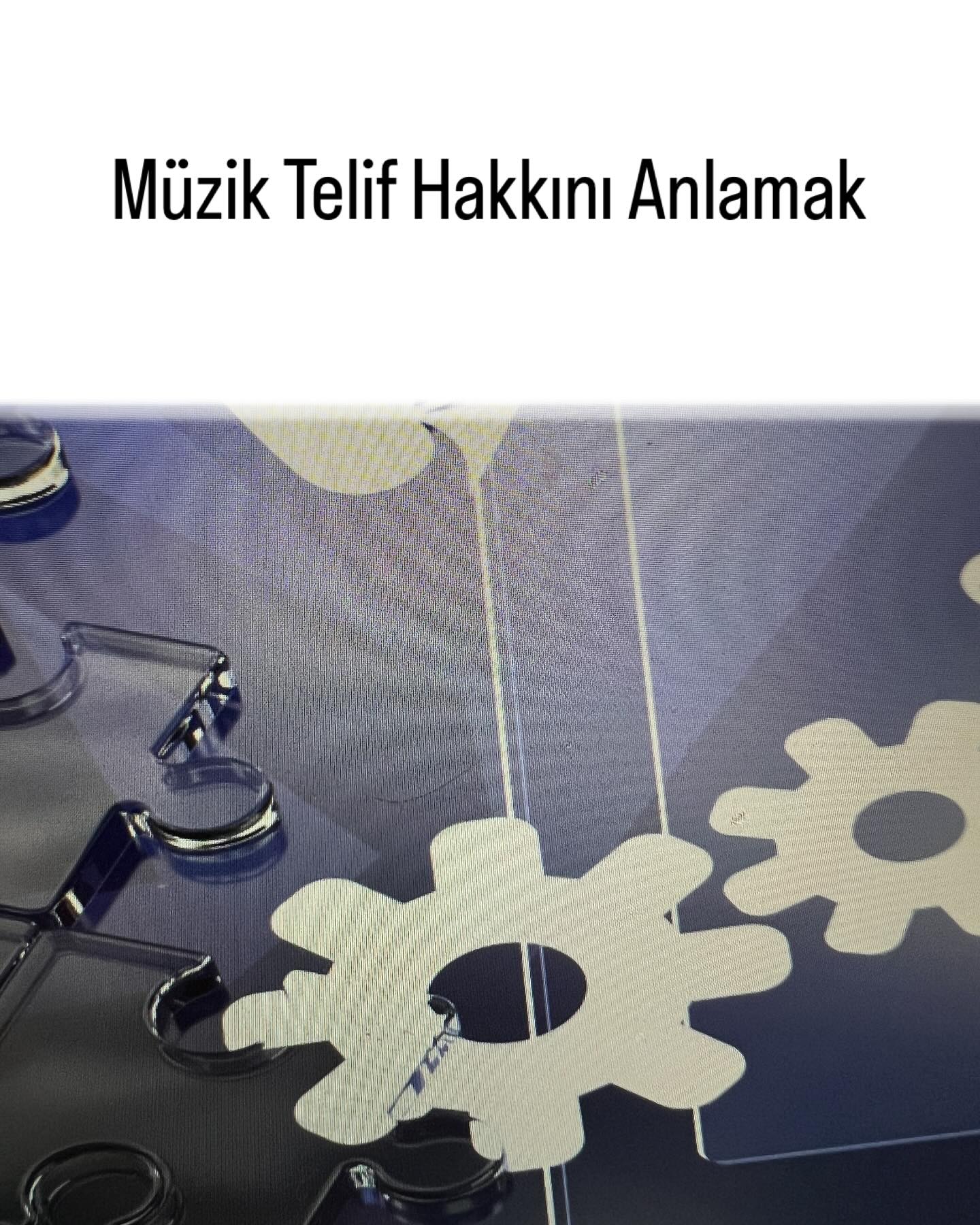 Müzik Telif Hakkını Anlamak
Telif hakkı, müzik endüstrisinde önemli bir unsurdur ve yaratıcıları eserlerinin izinsiz kullanımına karşı yasal olarak korur. Müzisyenlerin, eserlerini güvence altına almak için telif hakkının temel prensiplerini anlamaları gereklidir. Müzik üzerindeki telif hakkına sahip olarak, bestelerinizi dağıtma, çoğaltma, icra etme ve türev eserler oluşturma konusunda münhasır haklara sahip olursunuz. Bu koruma, müziğiniz somut bir biçime—örneğin bir kayıt veya nota—dönüştüğünde otomatik olarak sağlanır. #tumupu #turkishmusicpublishing