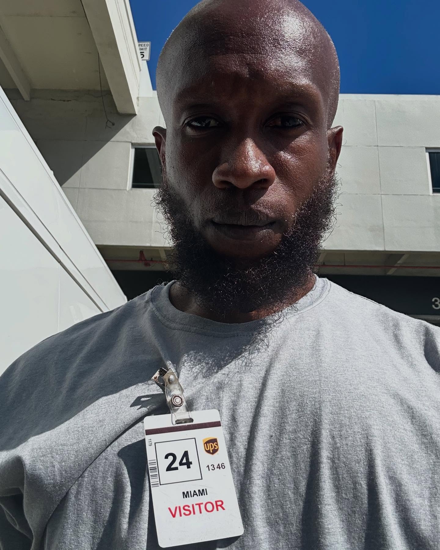 Now hiring over the road drivers !! 50% payout on each load delivered. DM for more information.