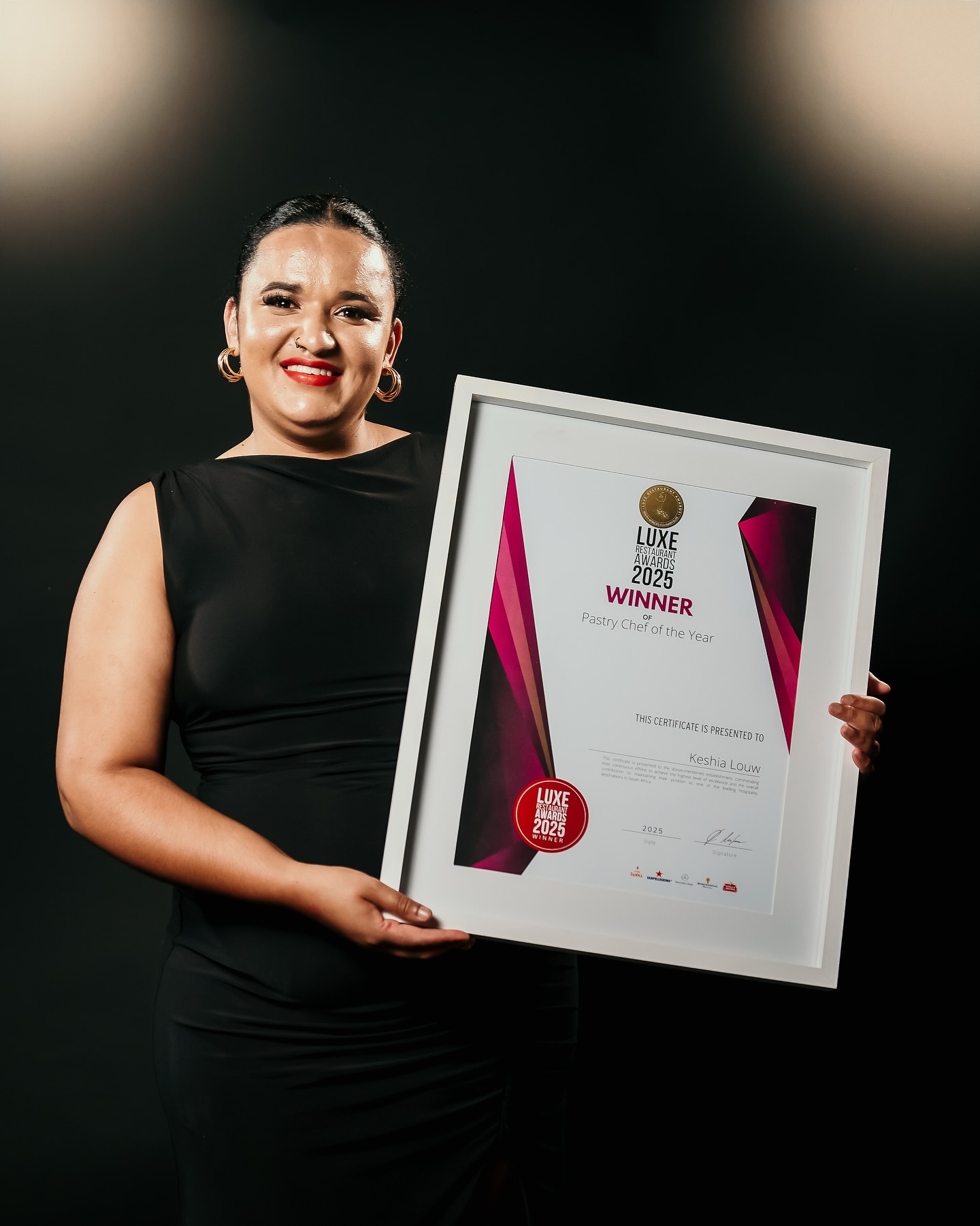 LUXE AWARDS
We are thrilled to announce that we have received the @luxe.awards in the following categories:
🏆Coffee Shop of the Year
🏆Pastry Chef of the Year @keshialouw_
A huge shoutout to Keisha Louw and your incredible team—we are so proud of your achievements! Your hard work and dedication have truly set us apart.
Here’s to even more success ahead!
@hitheopedro @franschhoeksa
.
.
.
#lacotte #Lacottefarm #Franschhoek #Franschhoeklife
#LuxeAwards #ProudMoment #TeamAchievement