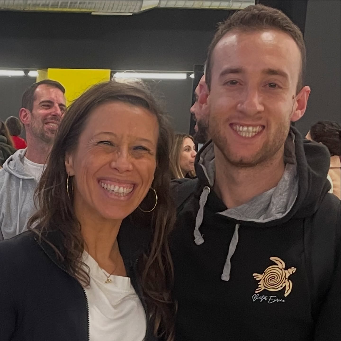 Vigo!
Una experiencia más para sumar en el camino de ser un poquito mejor profesor de pilates, buscando rodearme de personas excelentes y profesionales únicos.
Un lujo de fin de semana en el que pondré en práctica todo lo aprendido como siempre con mis alumnos que son mis grandes aliados para poder seguir con este sueño.
Hasta la próxima!
Gracias a
@miguel___silva___
@brookesilerpilates
@glopilatesemotion
#pilates
#pilatesmat
#PilatesLovers
#PilatesBody
#pilatesfitness
#PilatesReformer
#PilatesWorkout
#PilatesTime
#PilatesStyle
#PilatesMovement
#PilatesPower
#PilatesTraining
#reformerpilates
#PilatesParaTodos
#PilatesFuncional
#entrenamiento
#training
#salud
#health
#healthy
#fitness
#bienestar
#transformatucuerpo
#abdomen
#rivasvaciamadrid
#rivas
#madrid
#vem
#vempilates
#menosesmas