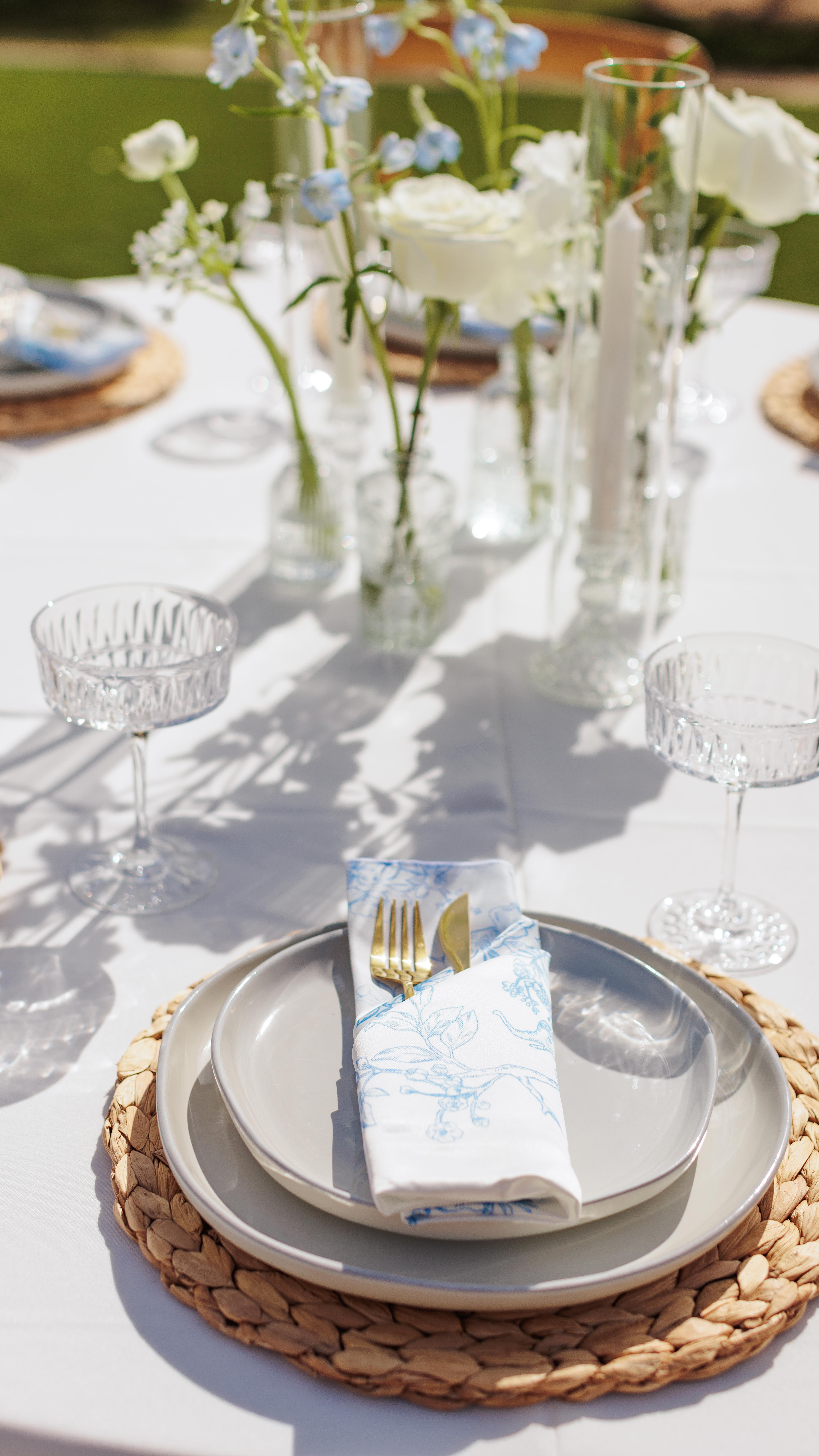 Let’s talk layers! A trend for this year is simply elegant, less is more while still formulating the most balance table scape.
When determining what is going to go on your table with our breaking the bank, factor in details that will compliment one another.
Let’s chat to start planning your table scape dreams
Tabletop rentals: @gabzandglitzevents
Florals: @serenity.and.company
Venue: @crcranch_weddings
#tabletop #weddingreception #weddingdecor #weddinginspiration #indianwedding #socalweddings #socalweddingideas #latinaownedbusiness #smallbusiness #magnolia