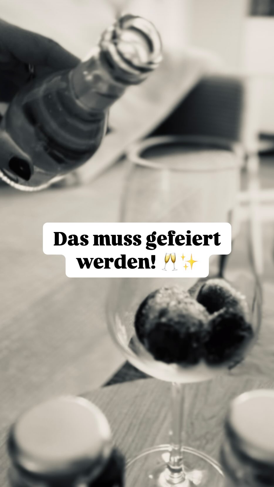 Ein riesiges High Five für diese absolute Powerfrau!
🥂🍾✨
Drei Monate lang durfte ich Mona in meinem The Money Boost Programm begleiten – es war eine wunderbare Reise! 🧡
Hand in Hand haben wir ihre Geldglaubenssätze transformiert, Klarheit in ihre Finanzen gebracht und smarte Strategien für ihre Zukunft entwickelt.
Von der Optimierung ihrer Ausgaben über Altersvorsorge und Notfallpolster bis hin zum ersten Investment an der Börse – Schritt für Schritt hat sie ihr finanzielles Fundament gestärkt und kann nun in aller Sicherheit und Selbstvertrauen darauf aufbauen.
Es war mir eine absolute Freude, Mona auf diesem Weg zu begleiten und sie zu ermutigen, selbstbewusst, klar und voller Vertrauen in ihre finanzielle Zukunft zu starten! 🥂💫
Herzlichen Glückwunsch 🎉👏🏻🥳
Bist auch du startklar für eine fianzielle Zukunft voller Klarheit und Vertrauen mit einem Plan, der dich endlich an dein Ziel bringt? Dann schreib mir sehr gerne eine DM und lass uns kennenlernen! 📩🧡
#moneymindset #finanzenfürfrauen #femalefinance #finanziellefreiheit #finanzenfüranfänger